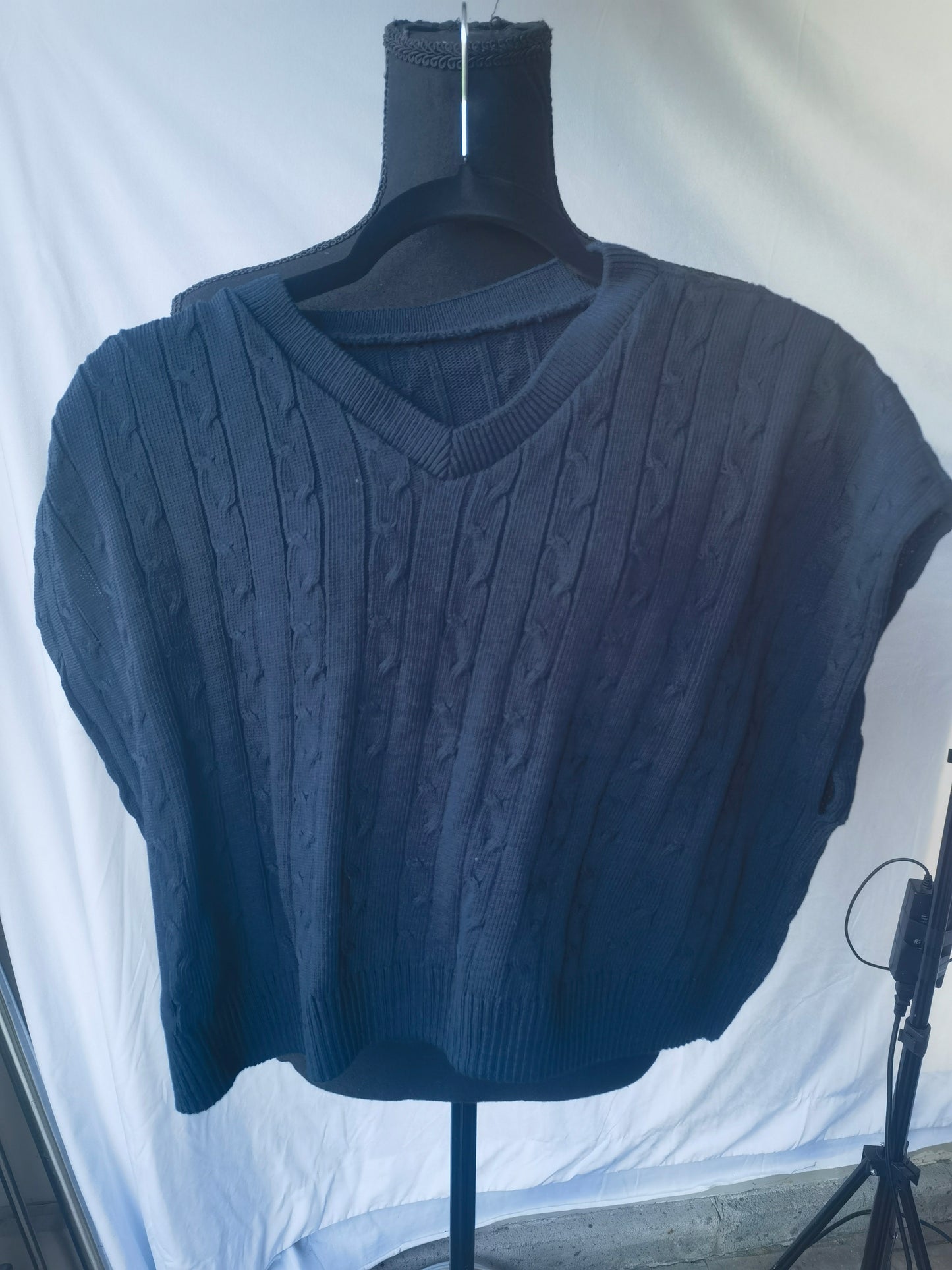 Gioberti Boy's 100% Cotton Soft V-Neck Cable Knit Sweater Vest size no didn't find size on picture