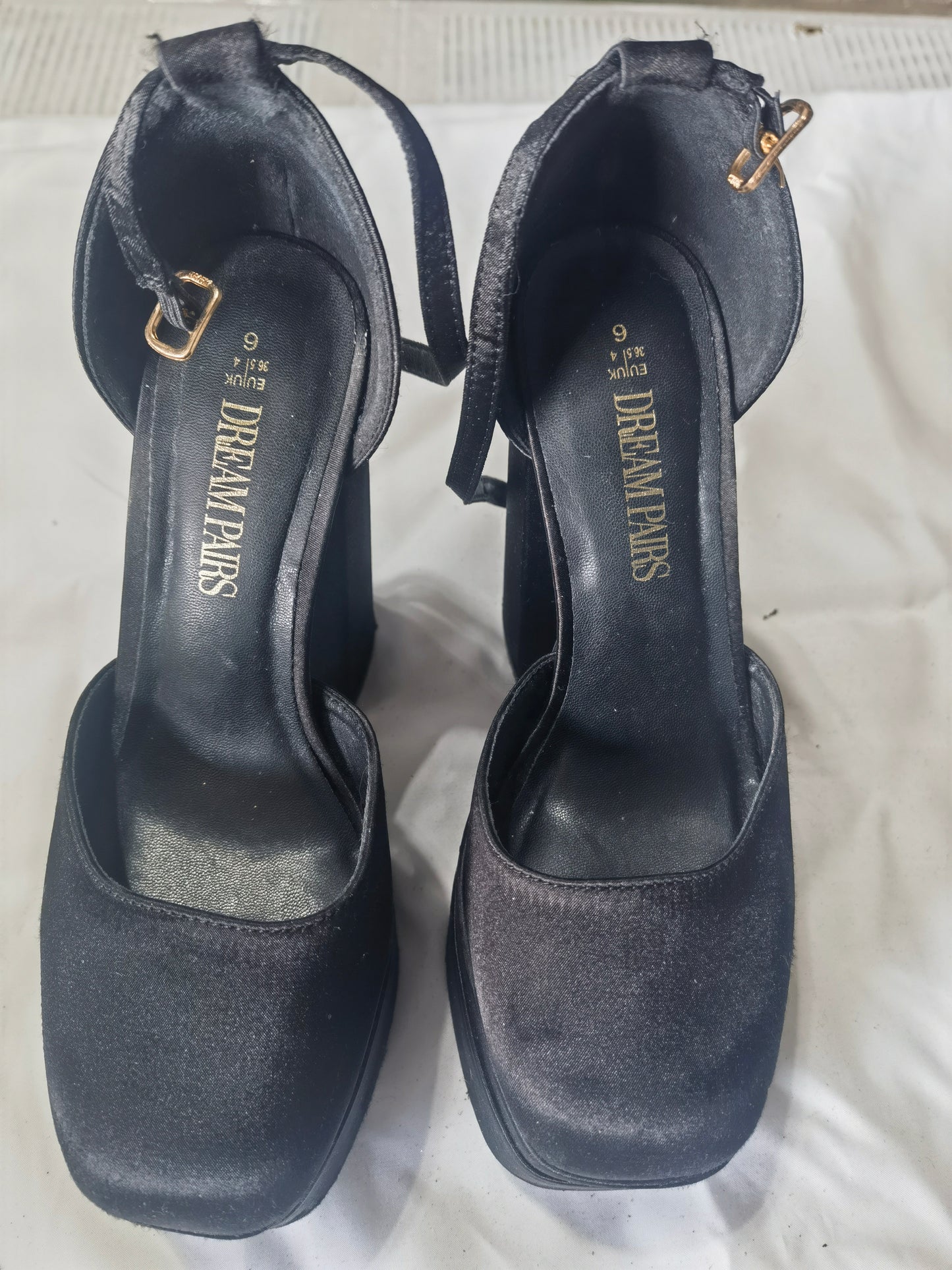 DREAM PAIRS Women's Chunky Platform High Heels Closed Toe Block Ankle Strap Dress Wedding Party Pumps Shoes size 9