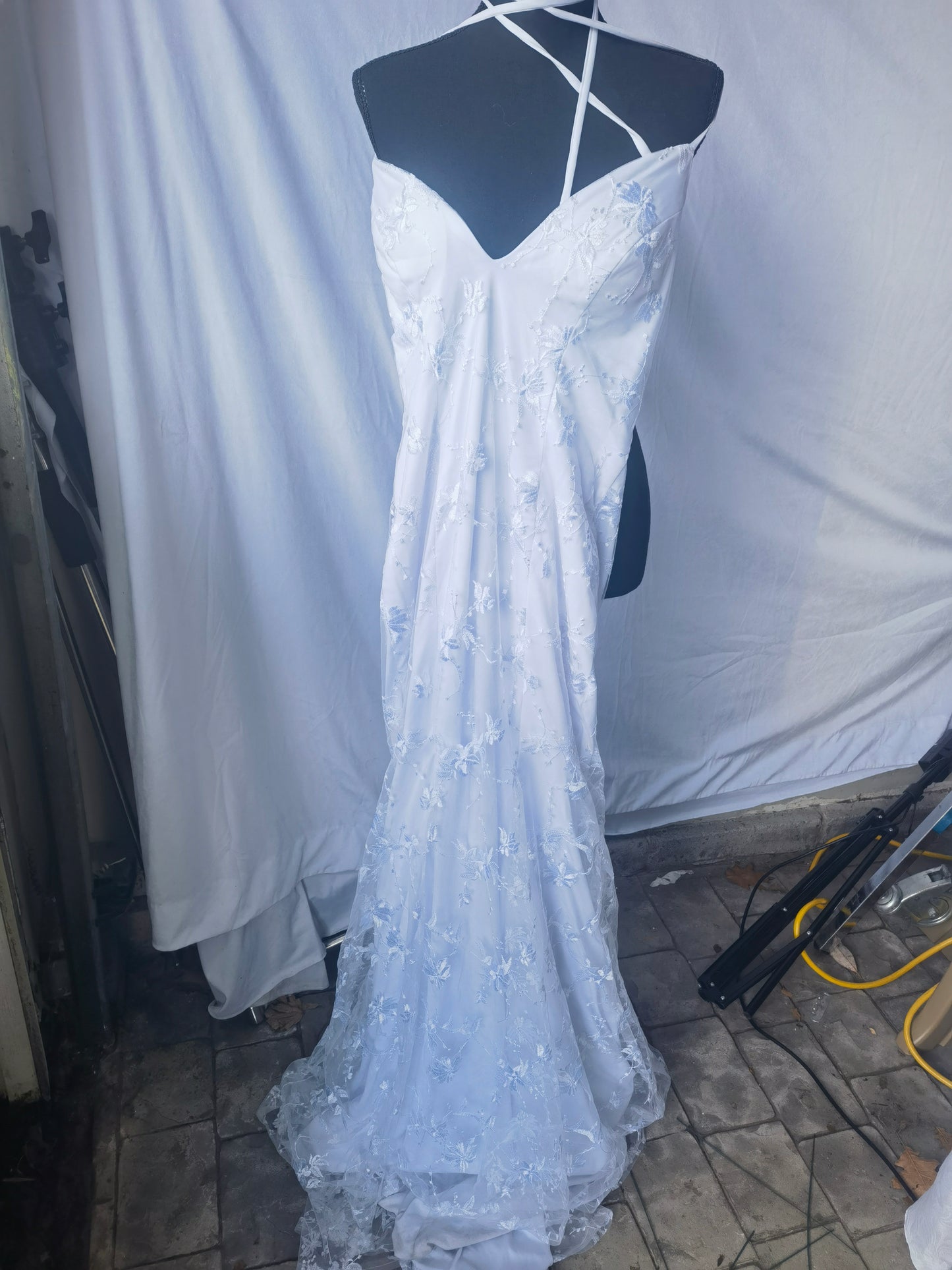 White Mermaid Wedding Dresses for Bride Long Bridal Gown with Train Size 4