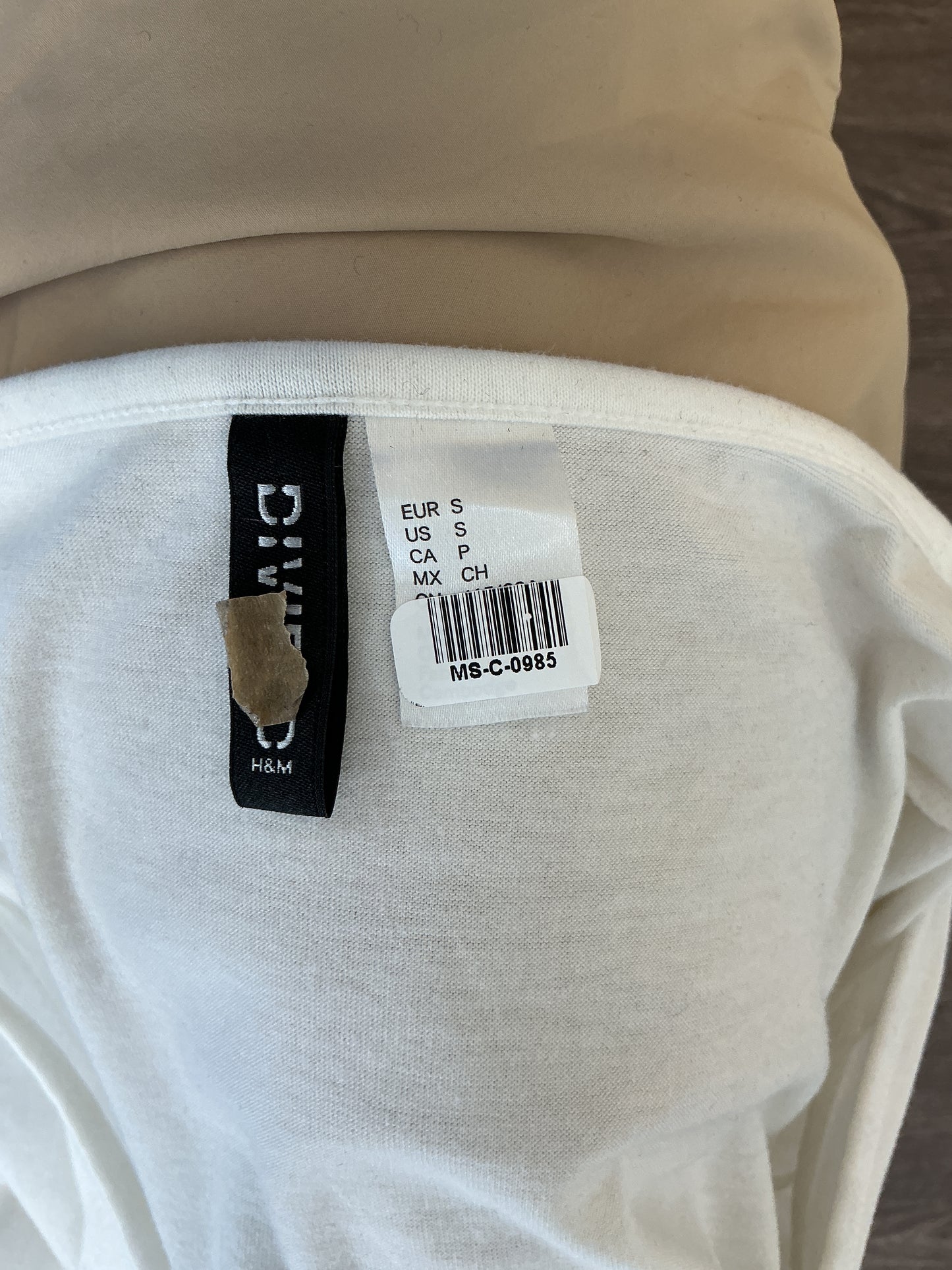 H&M White Scoop Neck Basic Long Sleeve Top Size S