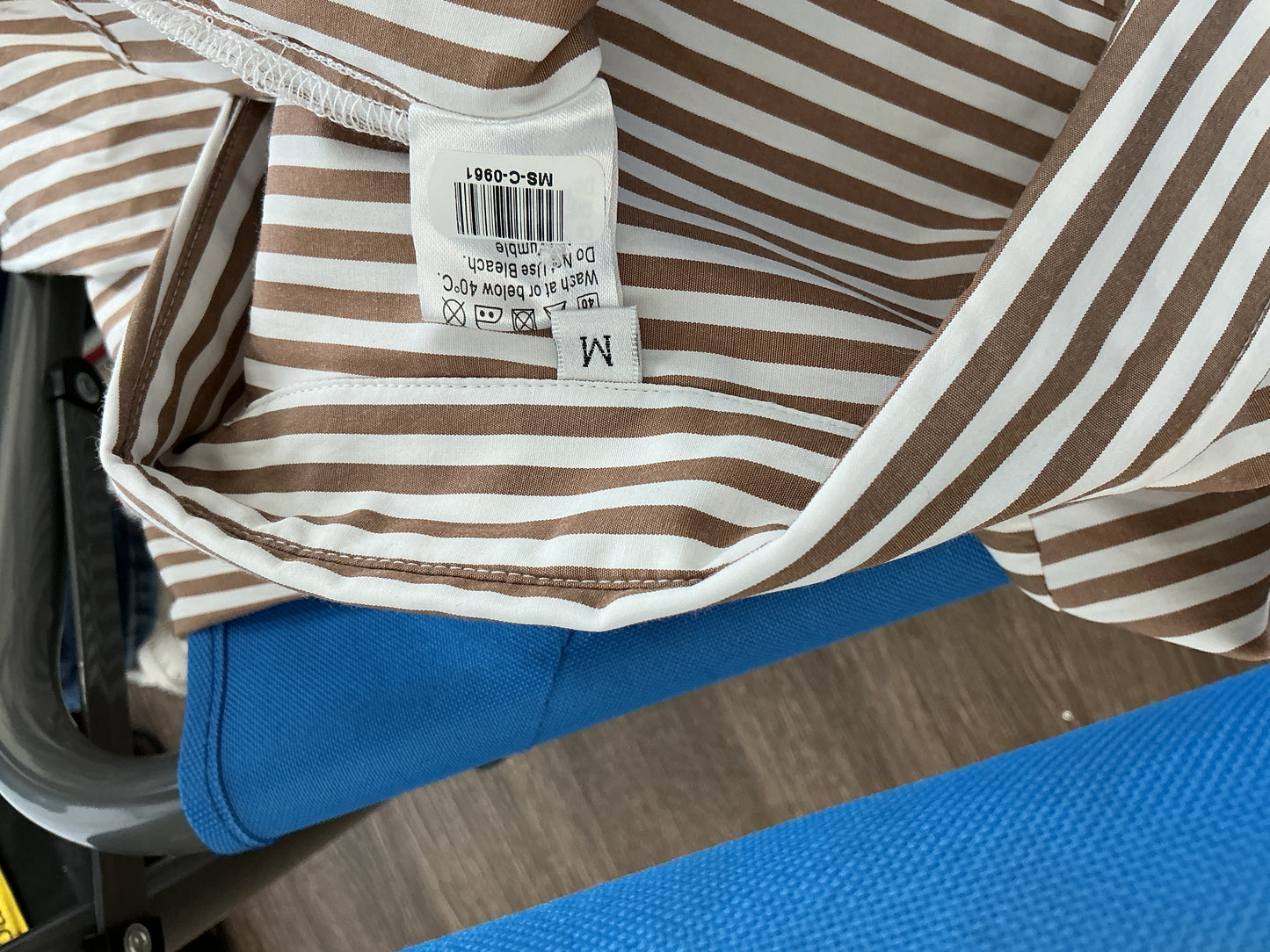 Classic Striped Long Sleeve Button-Down Shirt Size M