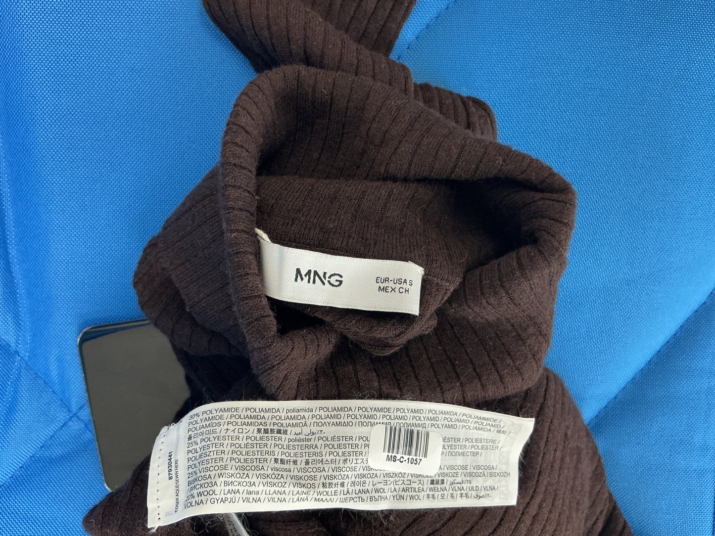 Dark Brown Fine Rib Knit Turtleneck Size S