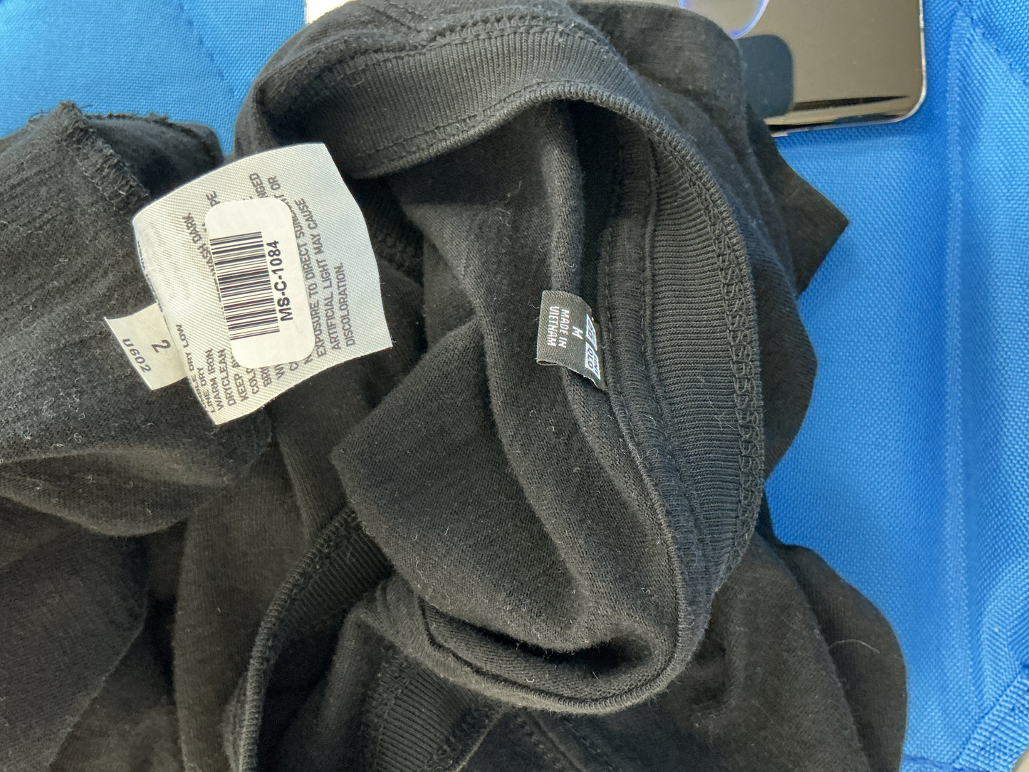 UNIQLO Black T-Shirt With Pocket Size M