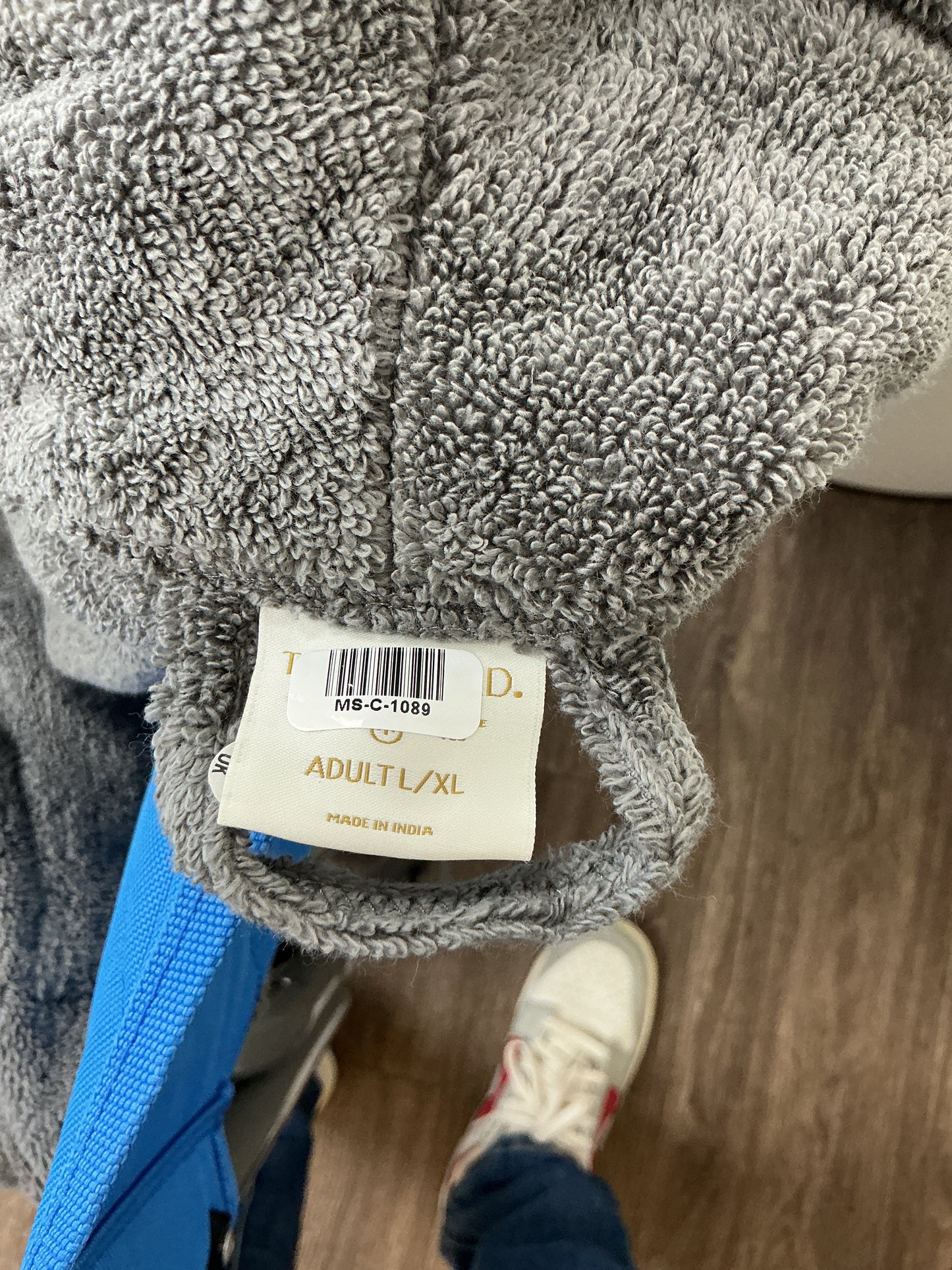 Gray Plush Hooded Bathrobe Size L/XL