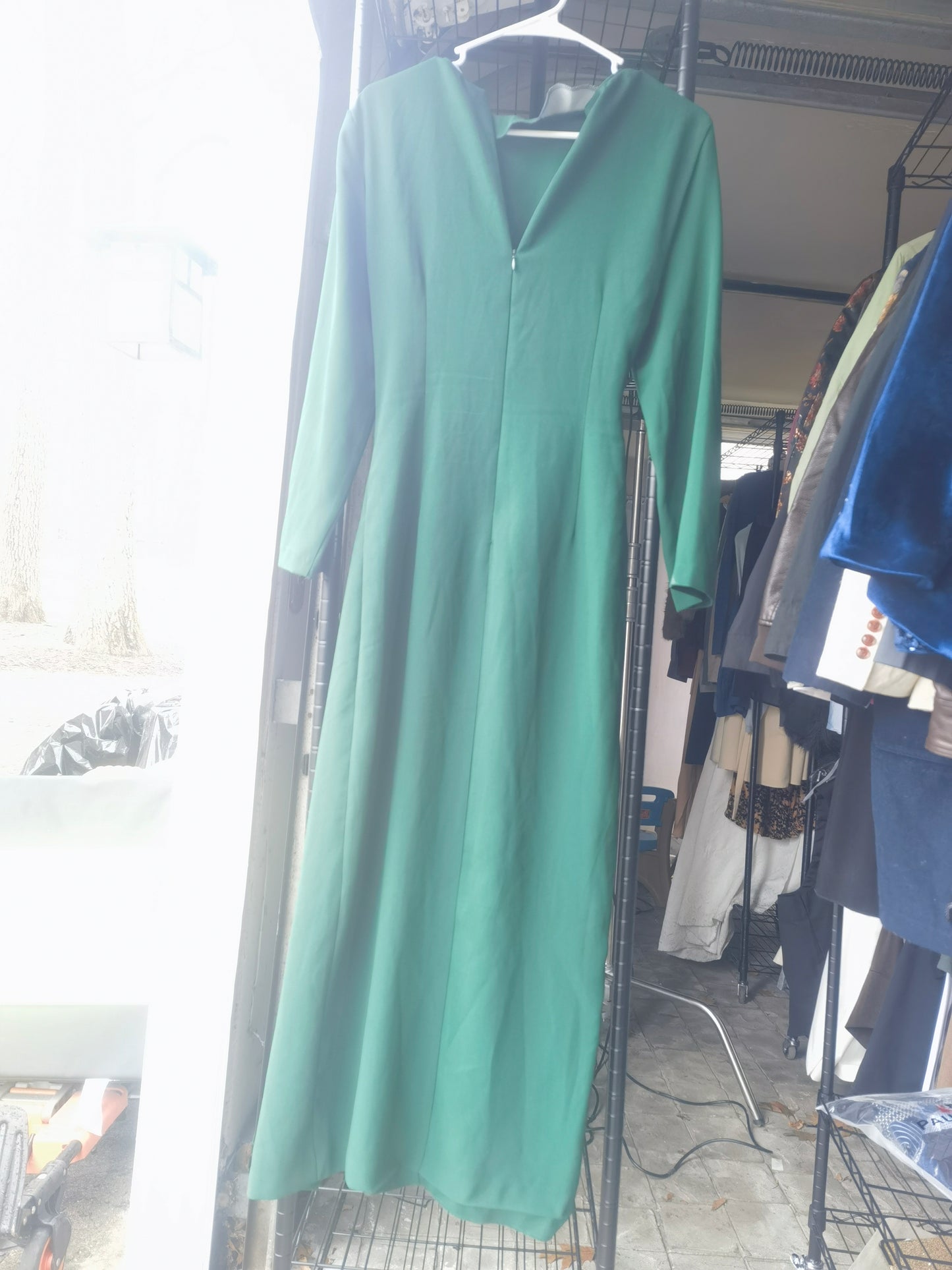 BUCKLED CREPE MIDI DRESS Size M