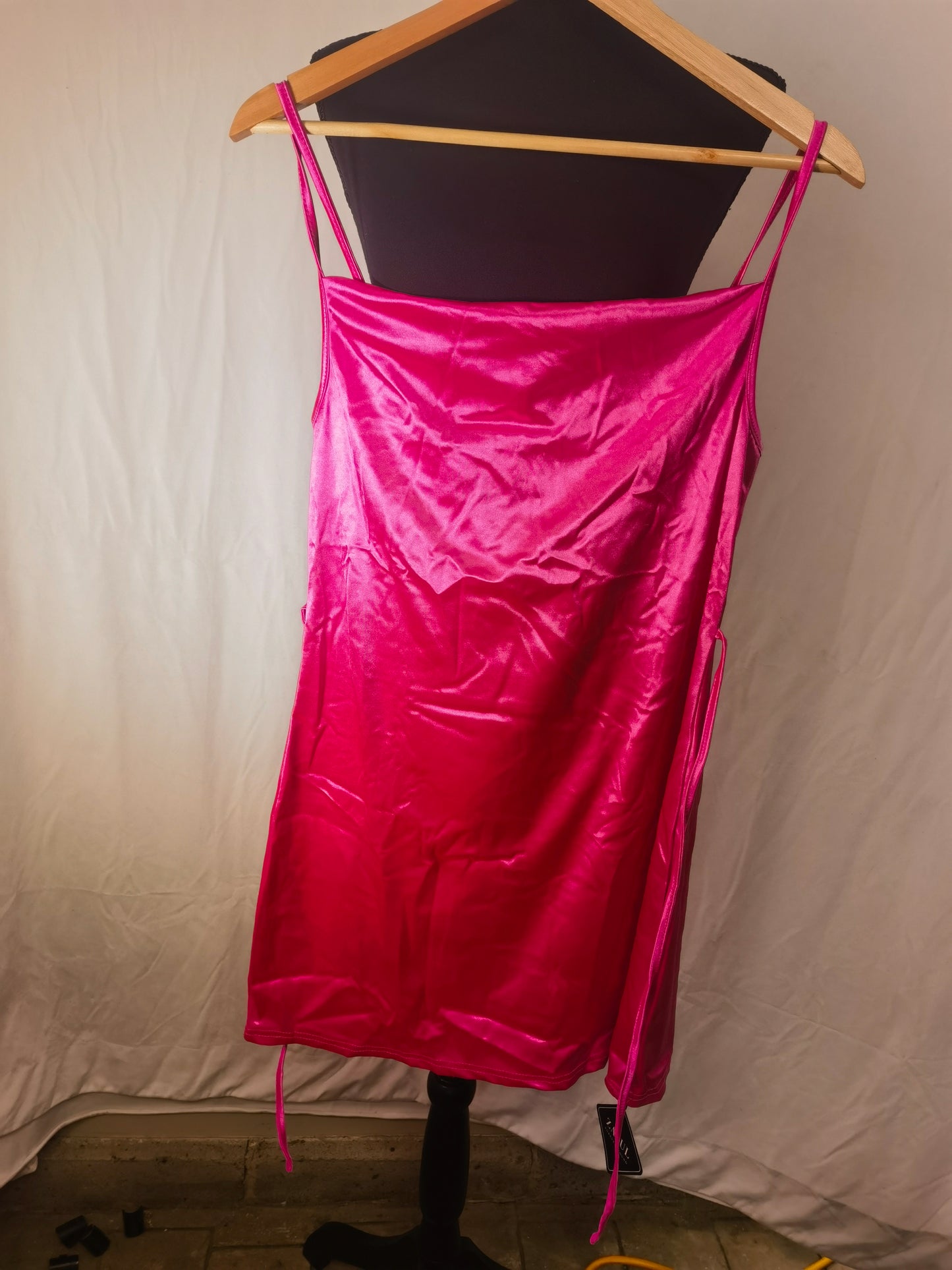 BODIY Pink Mini Dress Bodycon Shiny Ruched Spaghetti Strap Dresse Sleeveless Glitter Sparkly Short Cami Dress Cocktail Club Party Outfit for Women didn't find size on picture