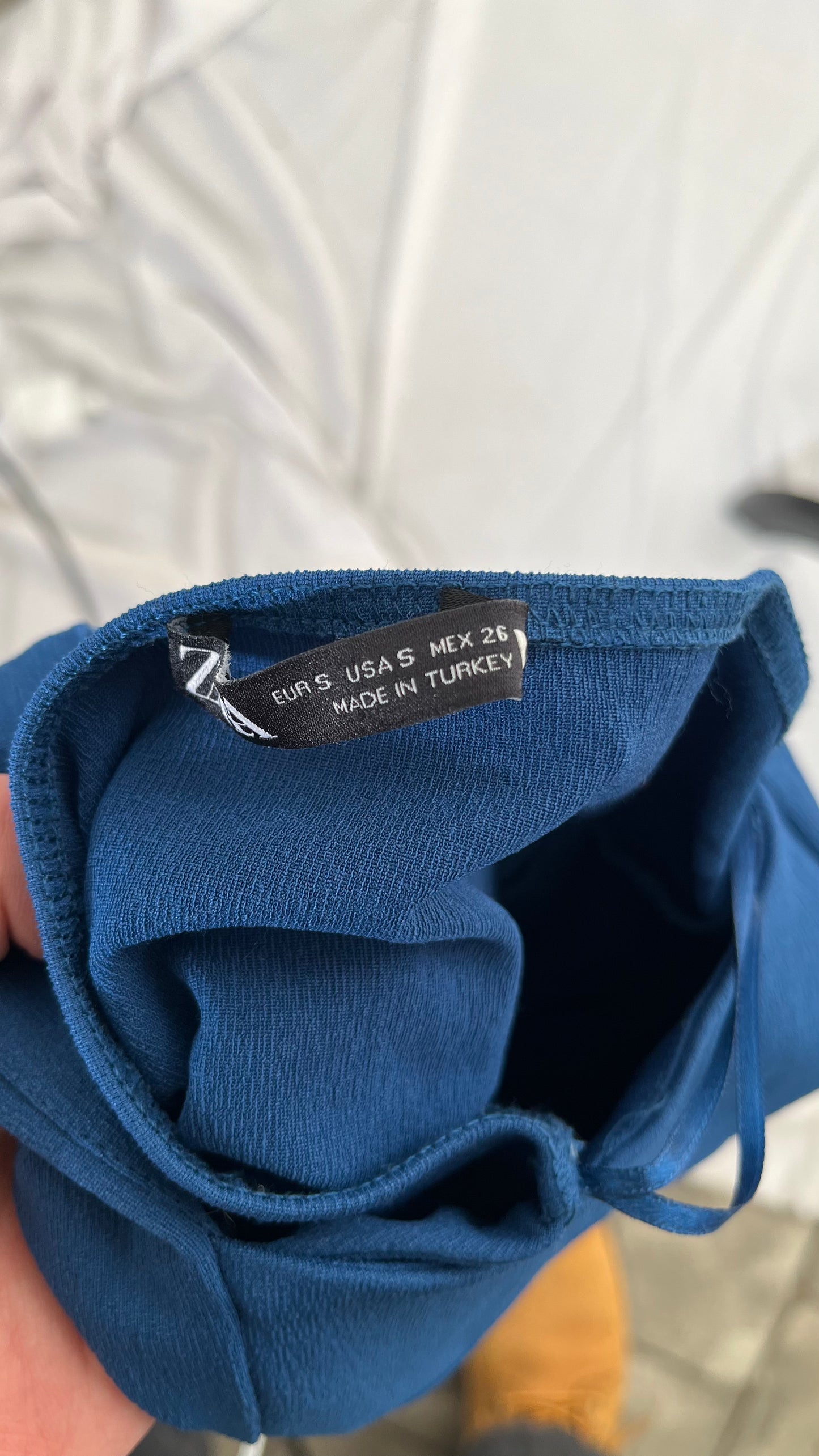 PUMIEY Women's Square Neck Tank Top Sleeveless Double Lined Basic Tops Sharp Collection size S