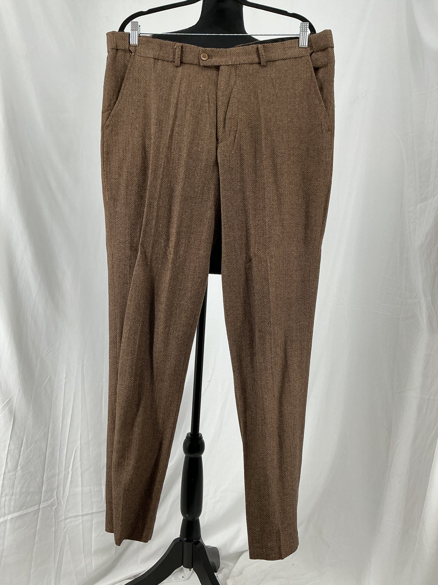 Men’s Brown Blazer And Pants – Size XXL