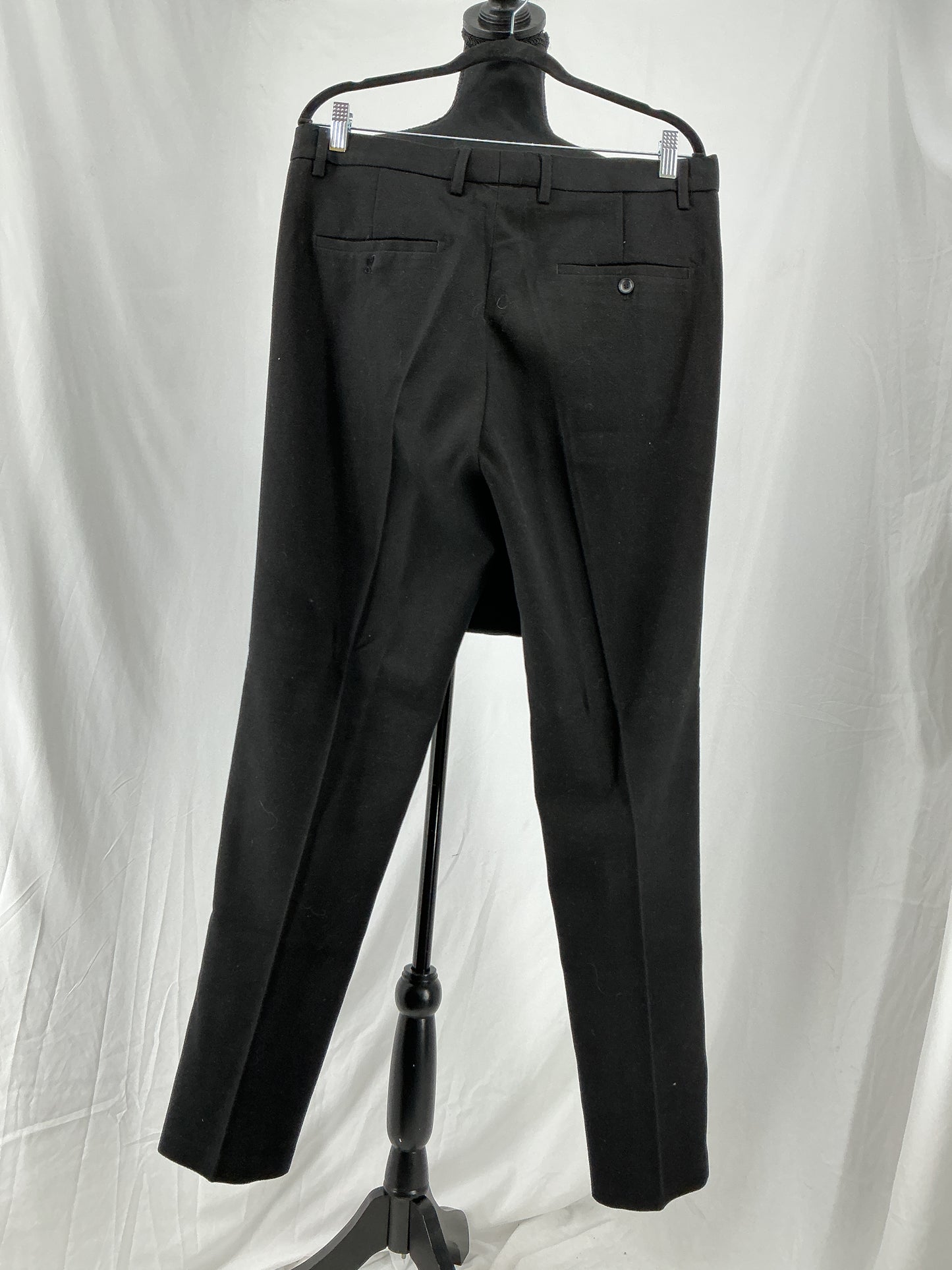 Men’s Gray Blazer And Pants – Size L