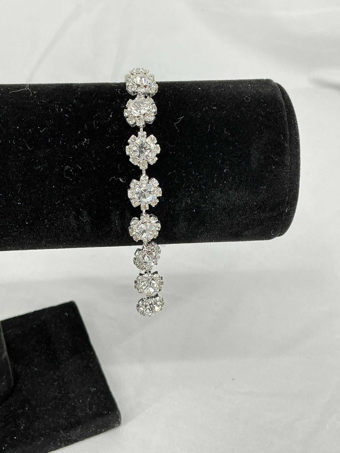 Sparkling Zirconia Flower Cluster Bracelet