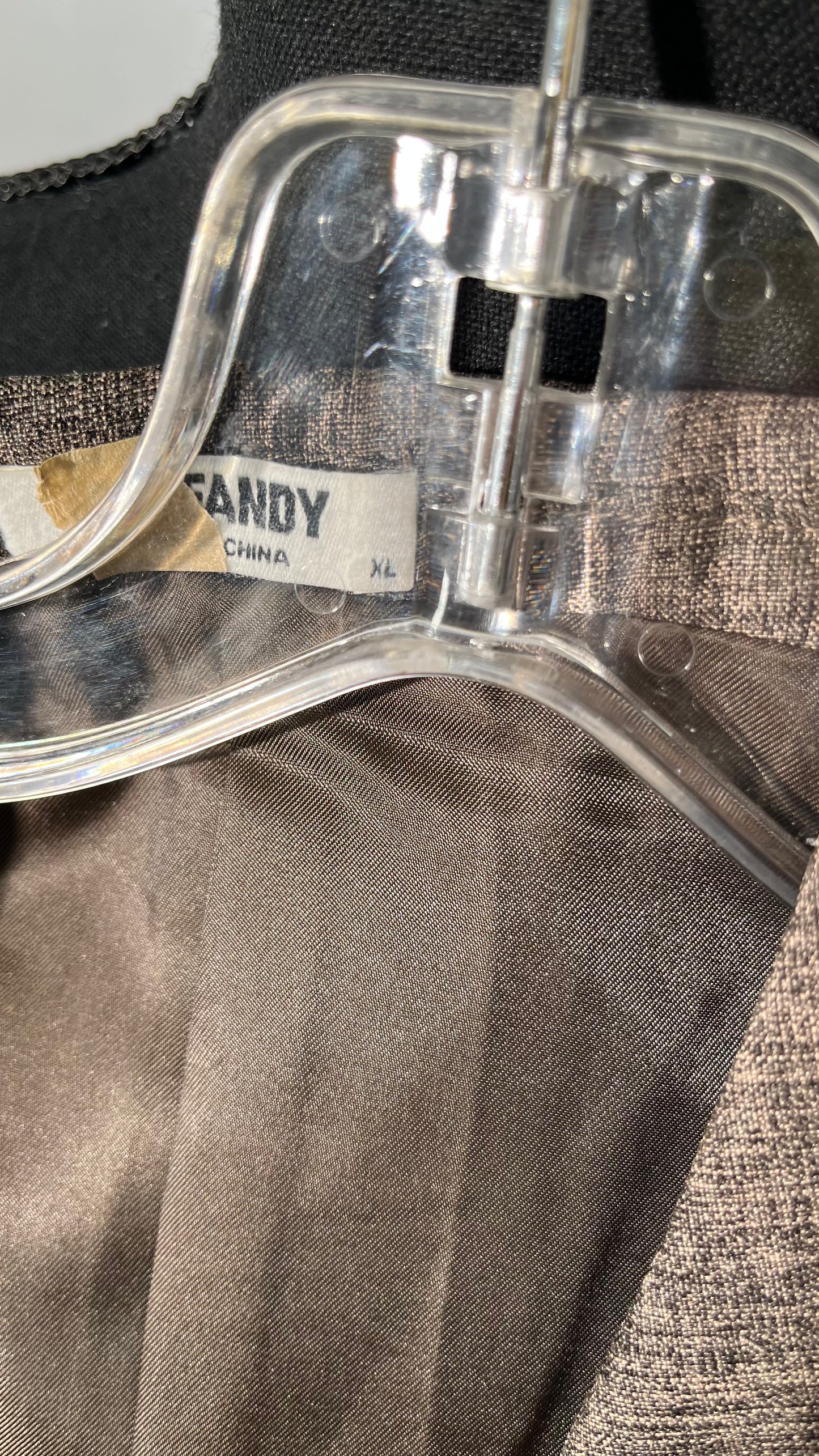 Daokkw Mens Polyester Suit 2 Piece Slim Fit Summer Beach Wedding Groom Formal Suit Polyester Lightweight Tuxedo Suits Size XL