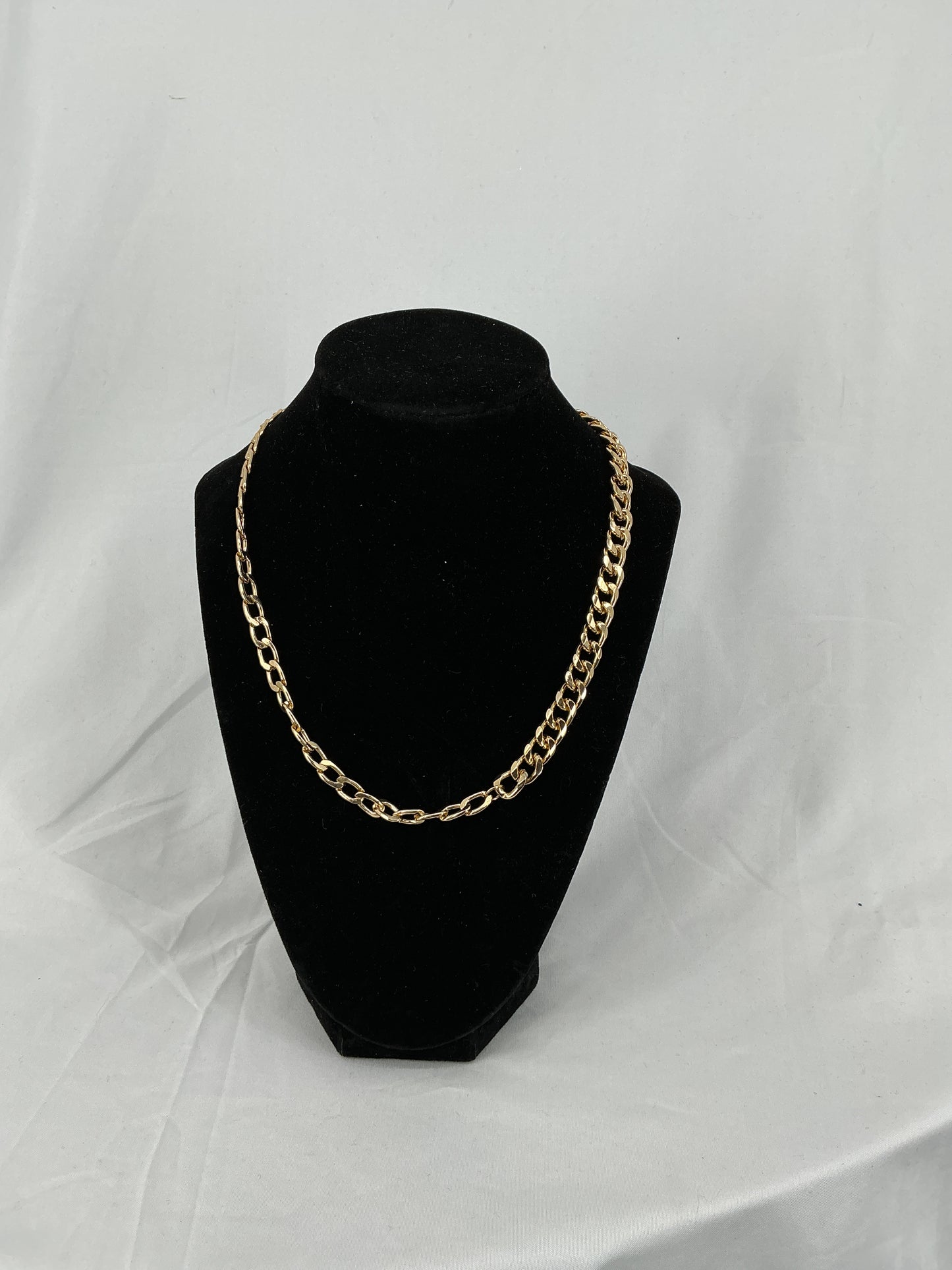 Gold asymmetrical spliced chain necklace