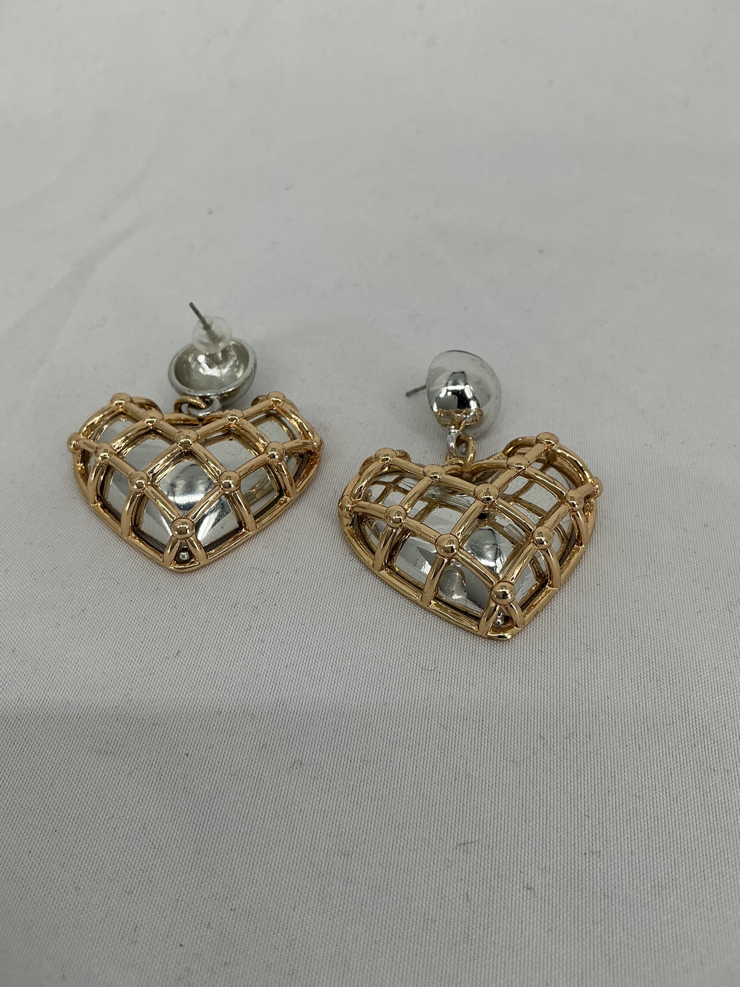 Silver radial rhinestone brooch