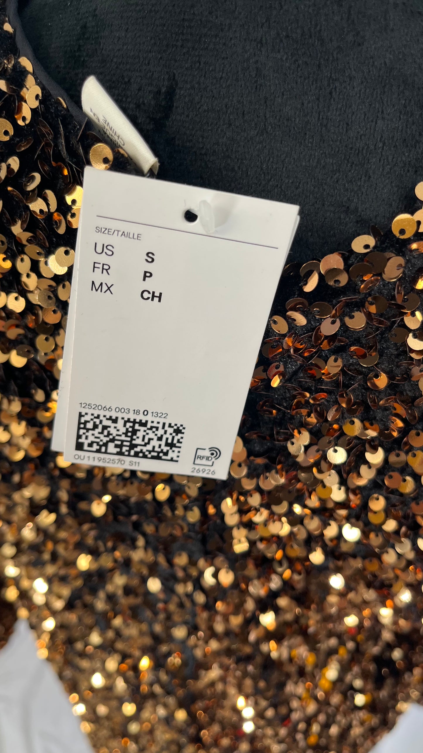 Dress the Population Women's Emery Long Sleeve Stretch Sequin Midi Sheath Size S