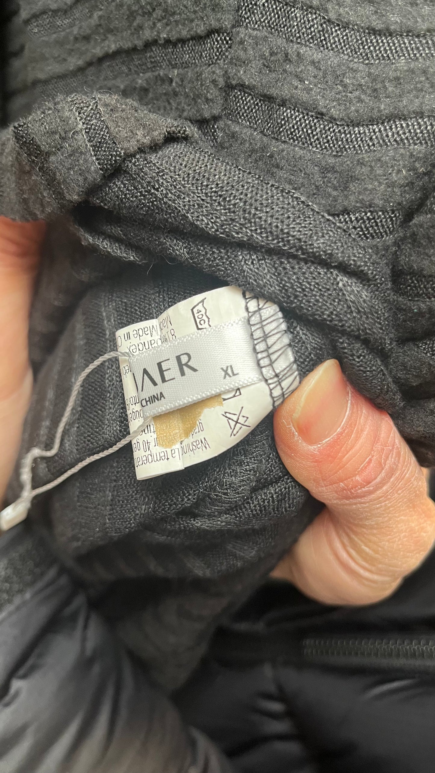 Amazon Essentials Women's Classic-Fit Lightweight Long-Sleeve Turtleneck Sweater Size XL