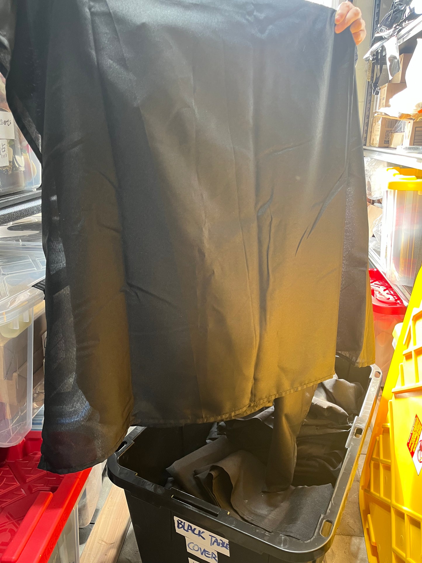 WISPET Black Sequin Tablecloth 90"x132" Party Glitter Tablecloth Rectangular Sequin Table Cover Overlay Glitter Wedding Birthday Reception Decoration Baby Bridal Shower Christmas Halloween Decorations