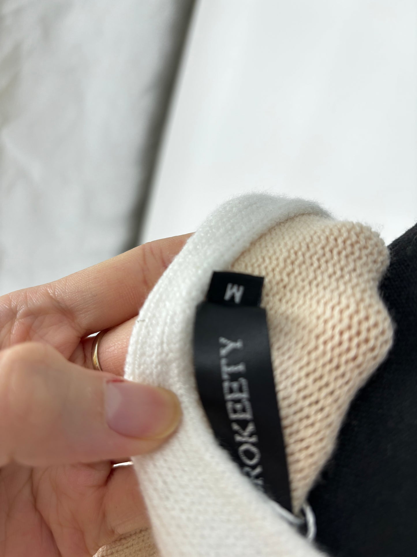 MEROKEETY Women's White and Beige Knit Dress – Size M