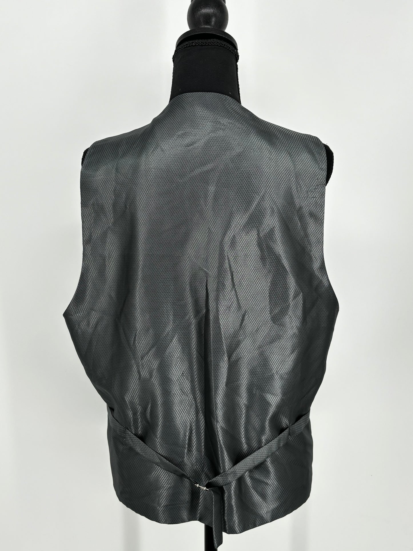 Men’s Black V-Neck Vest size no