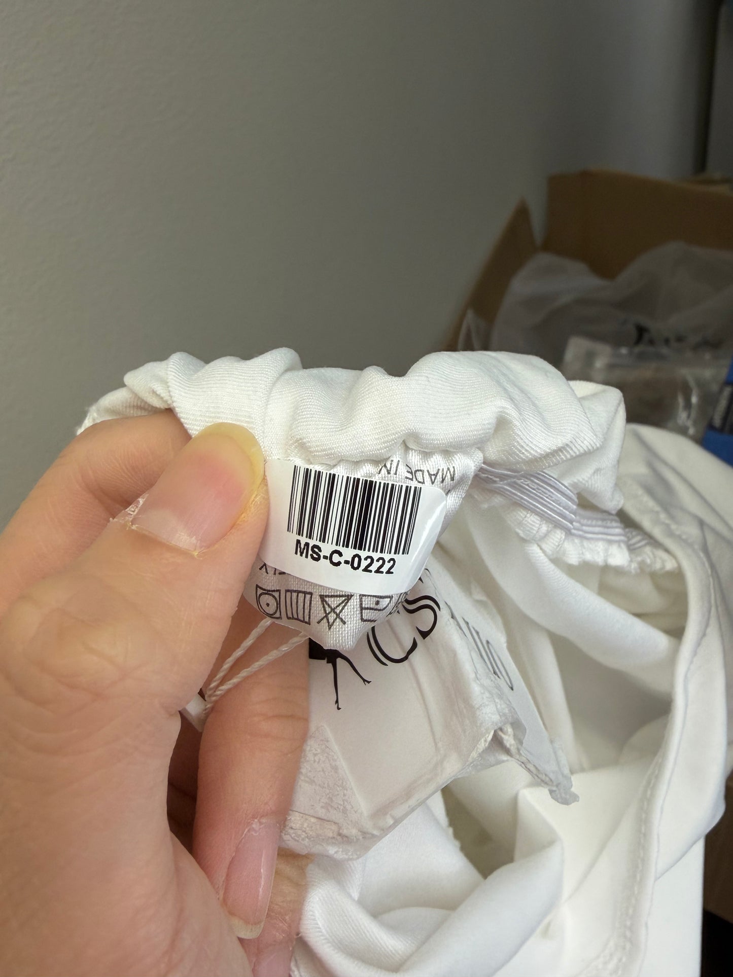 Women’s White Lace Hollow-Out Top – Size S