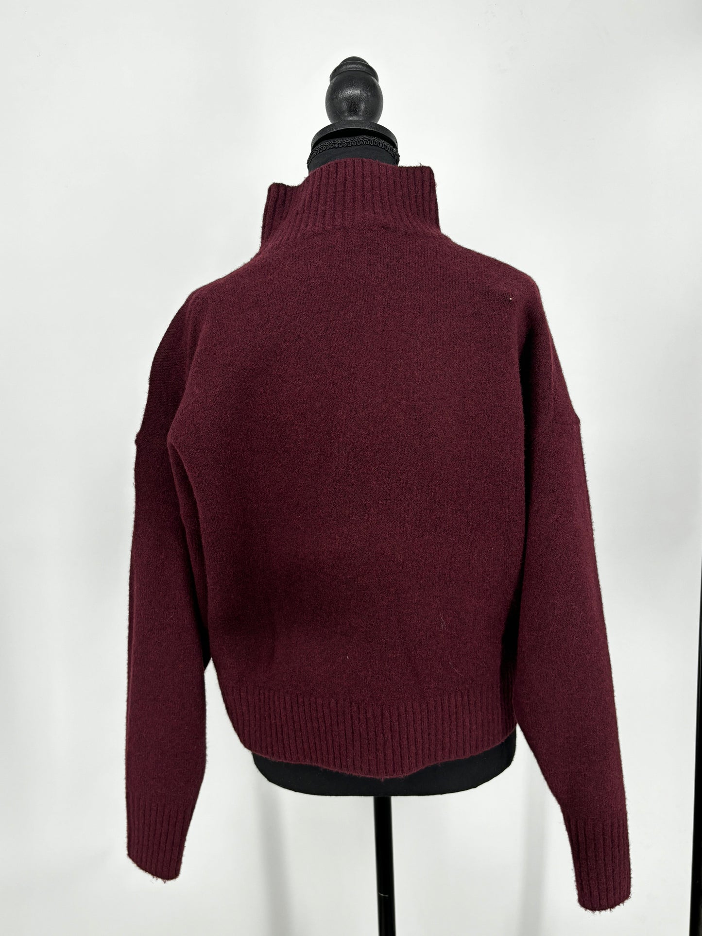 Women’s Burgundy Turtleneck Sweater size m
