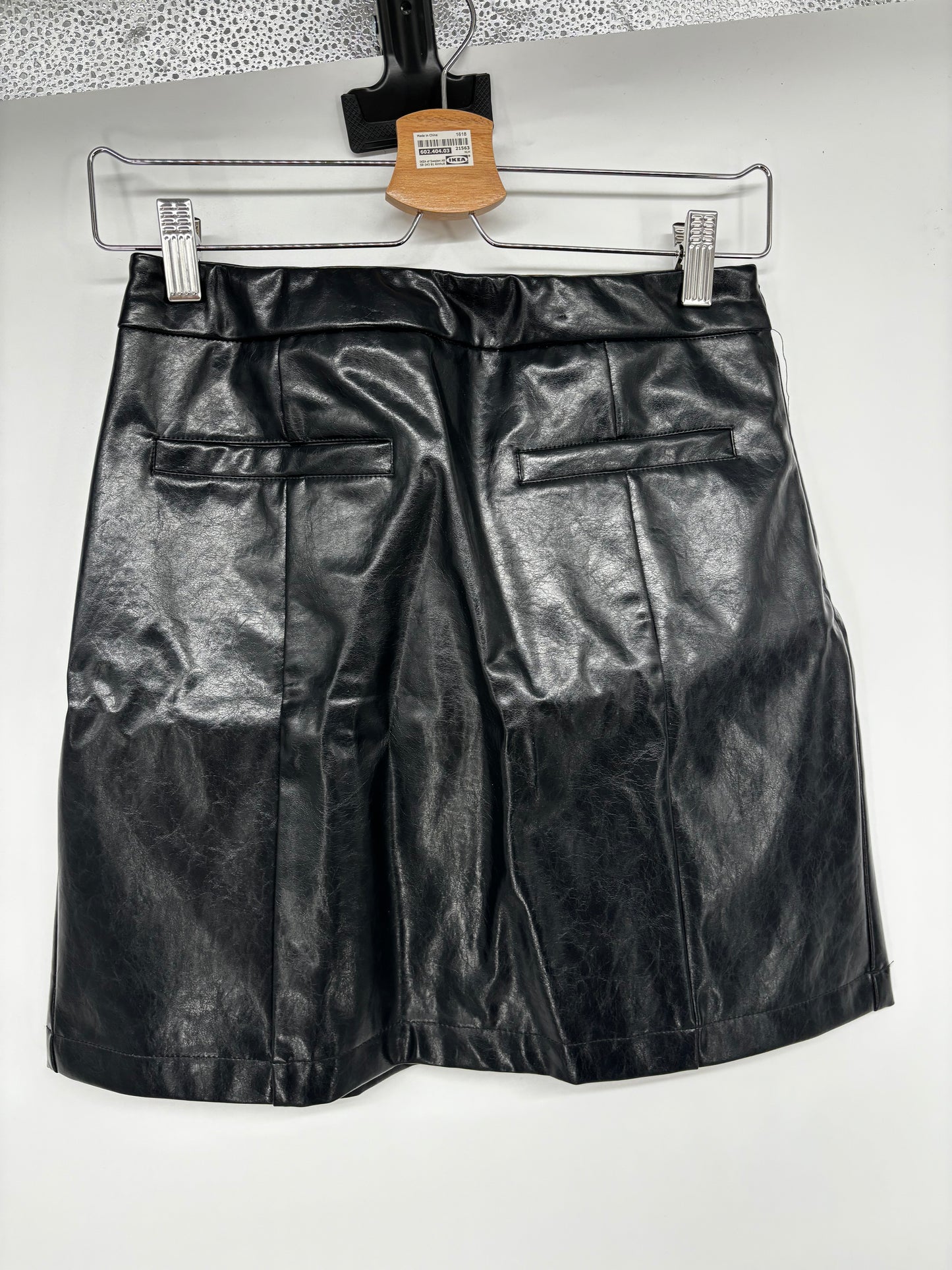 Kate Kasin Women's Black Patent Leather Mini Skirt – Size S