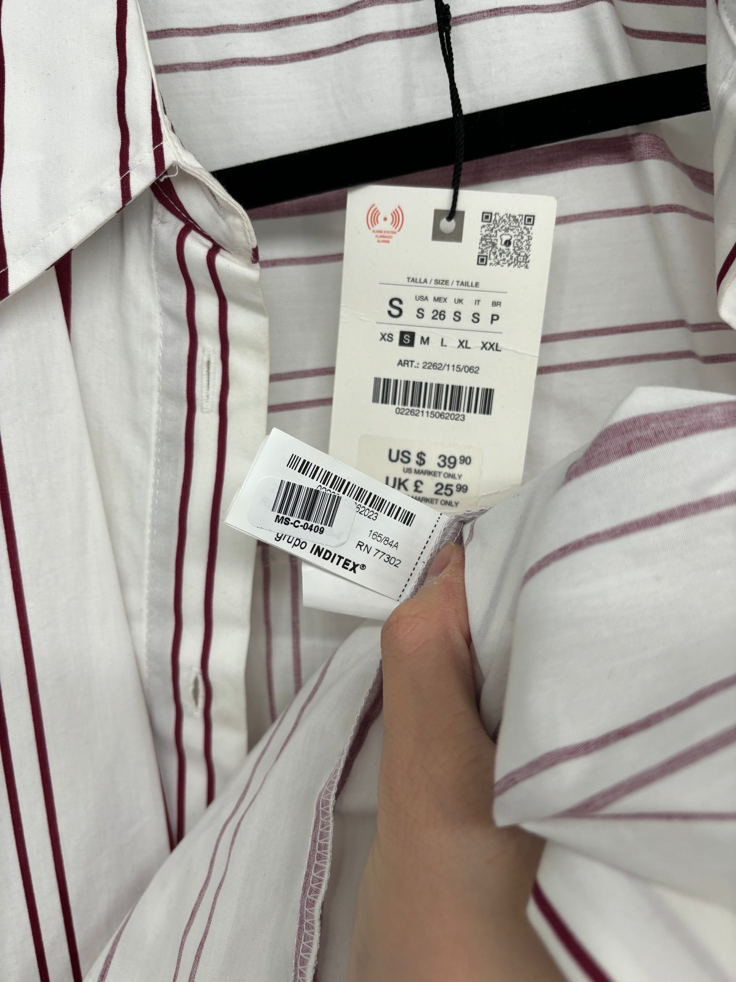 Men’s White Pinstripe Dress Shirt – Size S