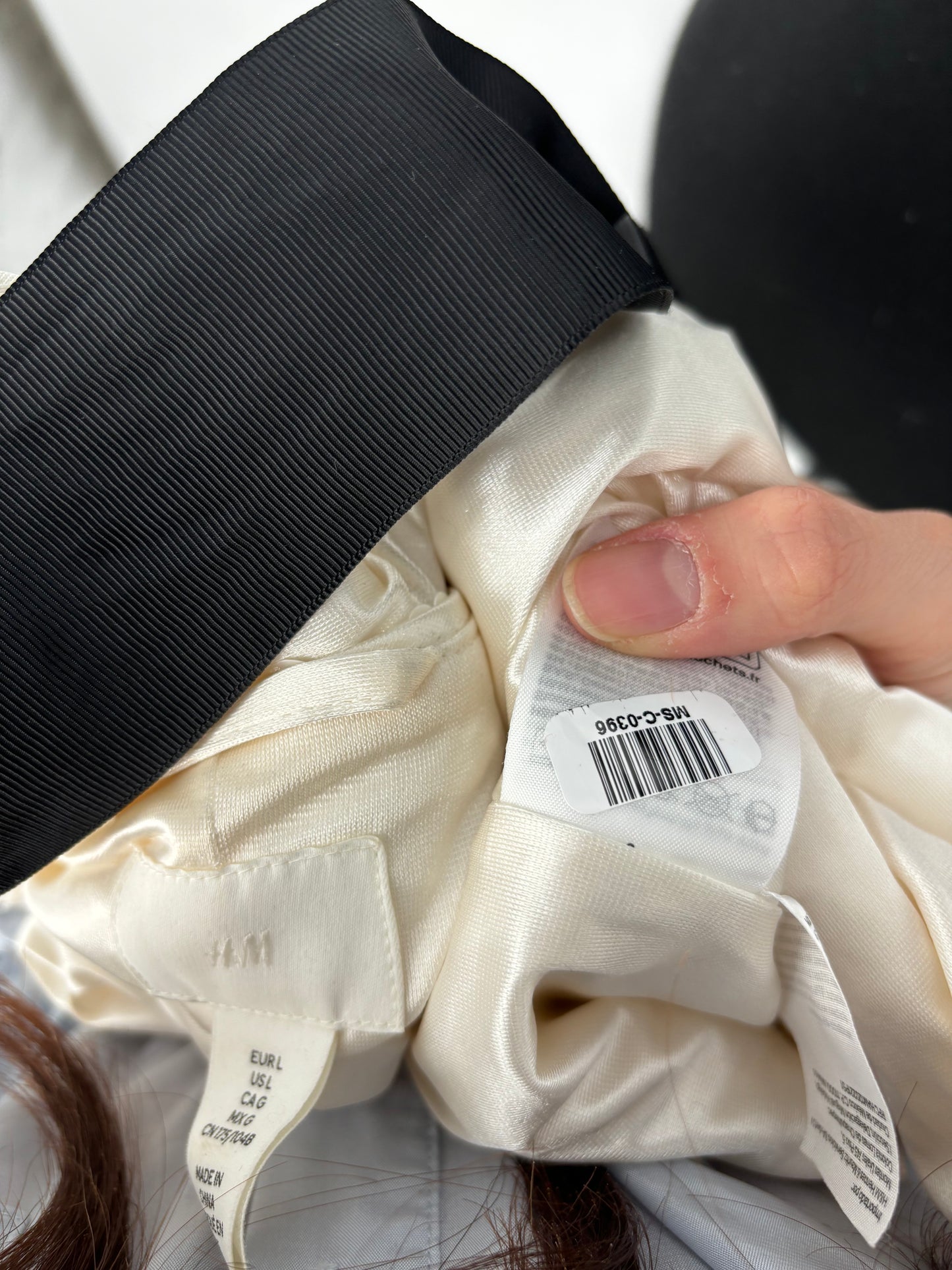 Women’s White Sequin Jacket with Black Bow – Size L