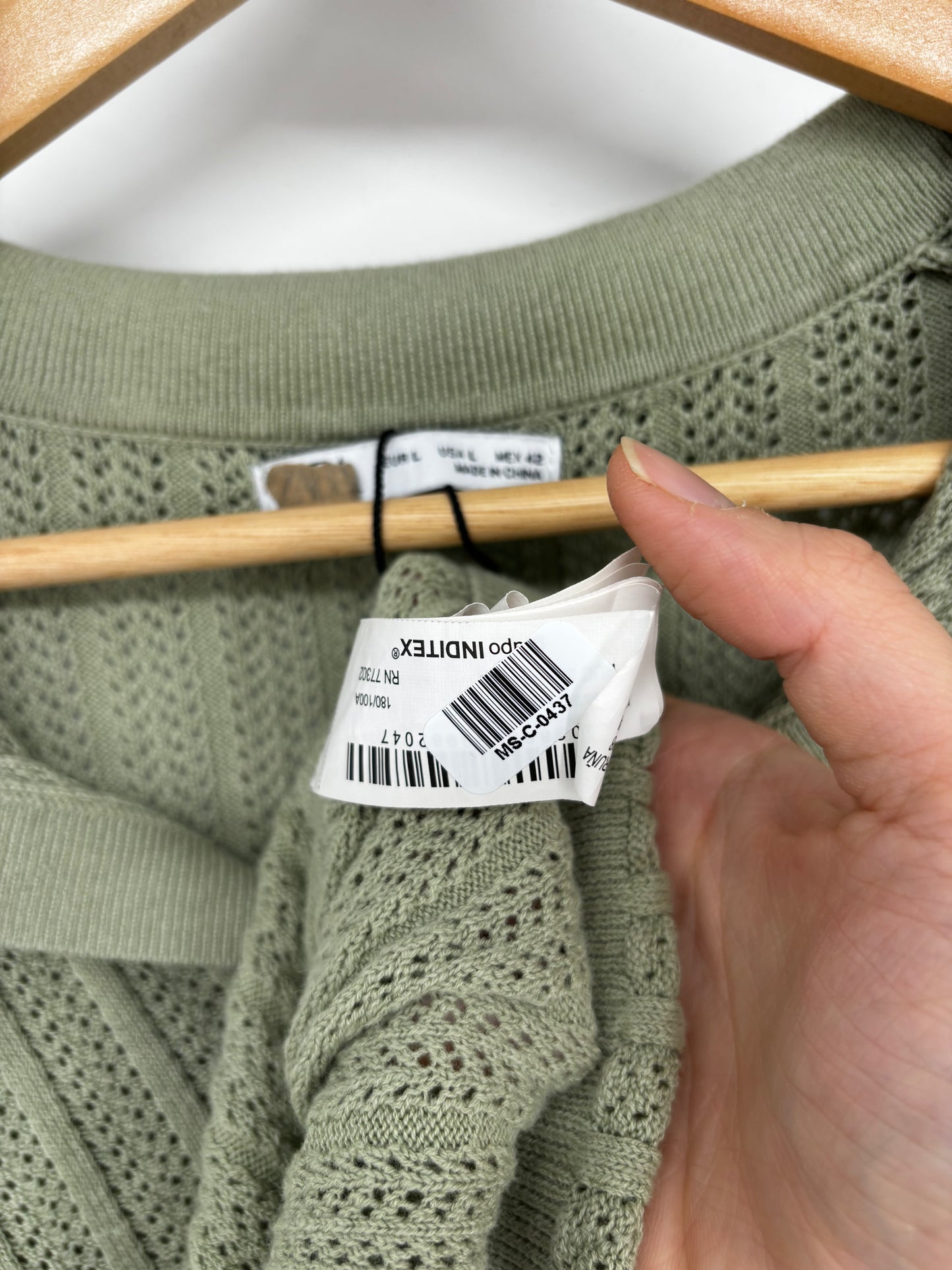 ZARA Men’s Green Mesh Tee – Size L