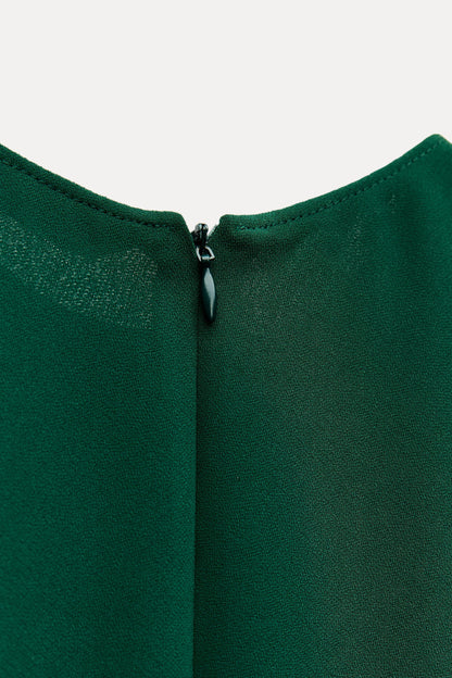 BUCKLED CREPE MIDI DRESS Size M