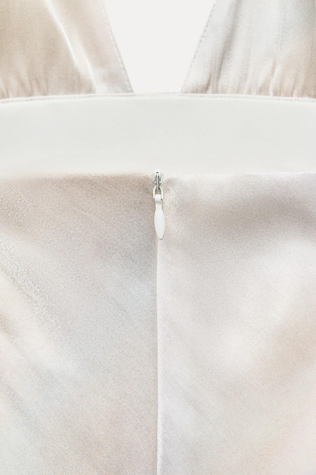 LONG SATIN EFFECT HALTER DRESS Size S