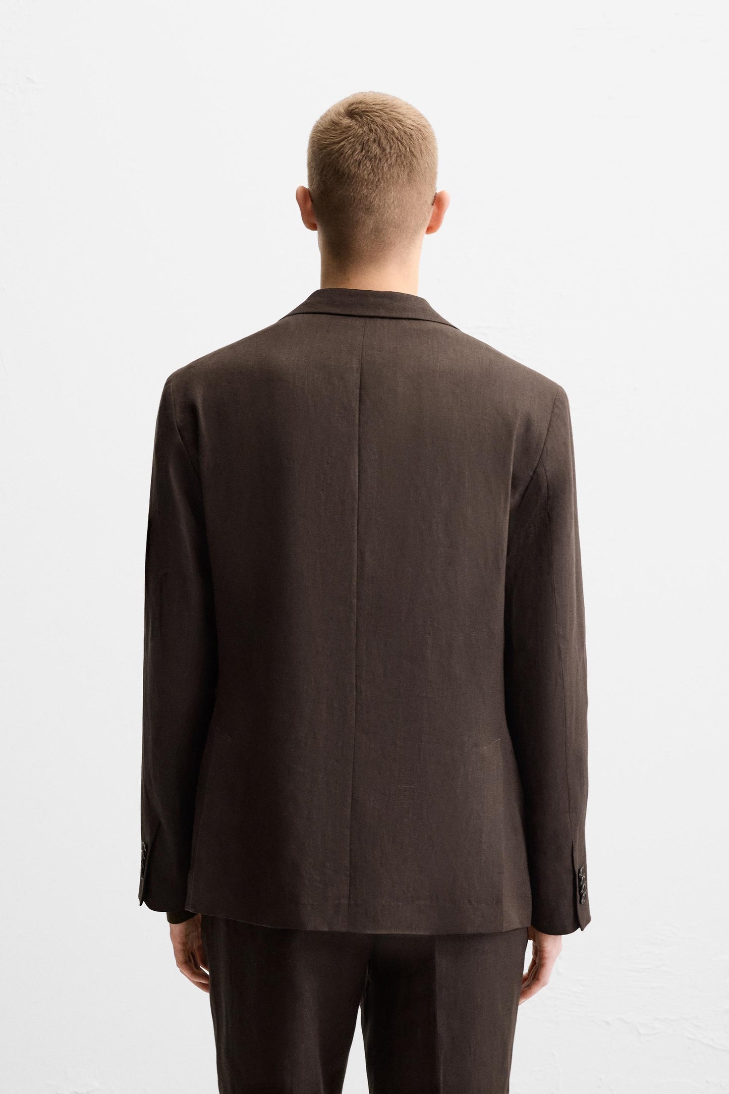 SUIT JACKET IN 100% LINEN Size 40