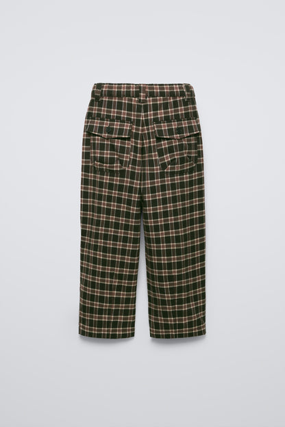 PLAID PLEATED BALLOON LEG PANTS didn't find size on picture