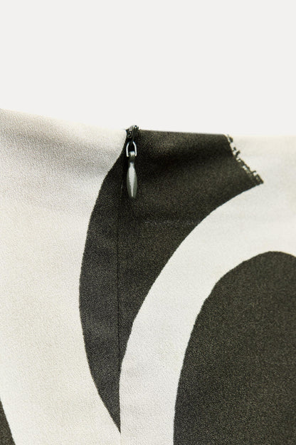 PRINTED MIDI DRESS Size M