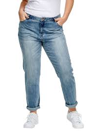 ellos Women's Plus Size Boyfriend Jeans Size 2