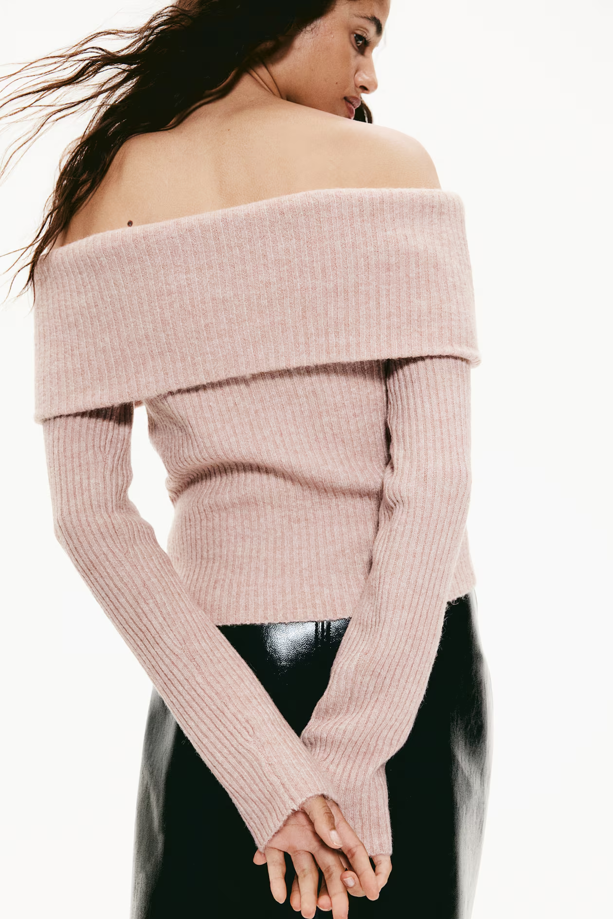 Off-the-shoulder jumper  Not saved to favourites Dusty pink marl Size S