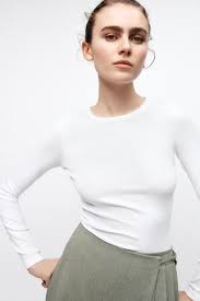 ZARA Women's RIBBED LONG SLEEVE T-SHIRT Size XS