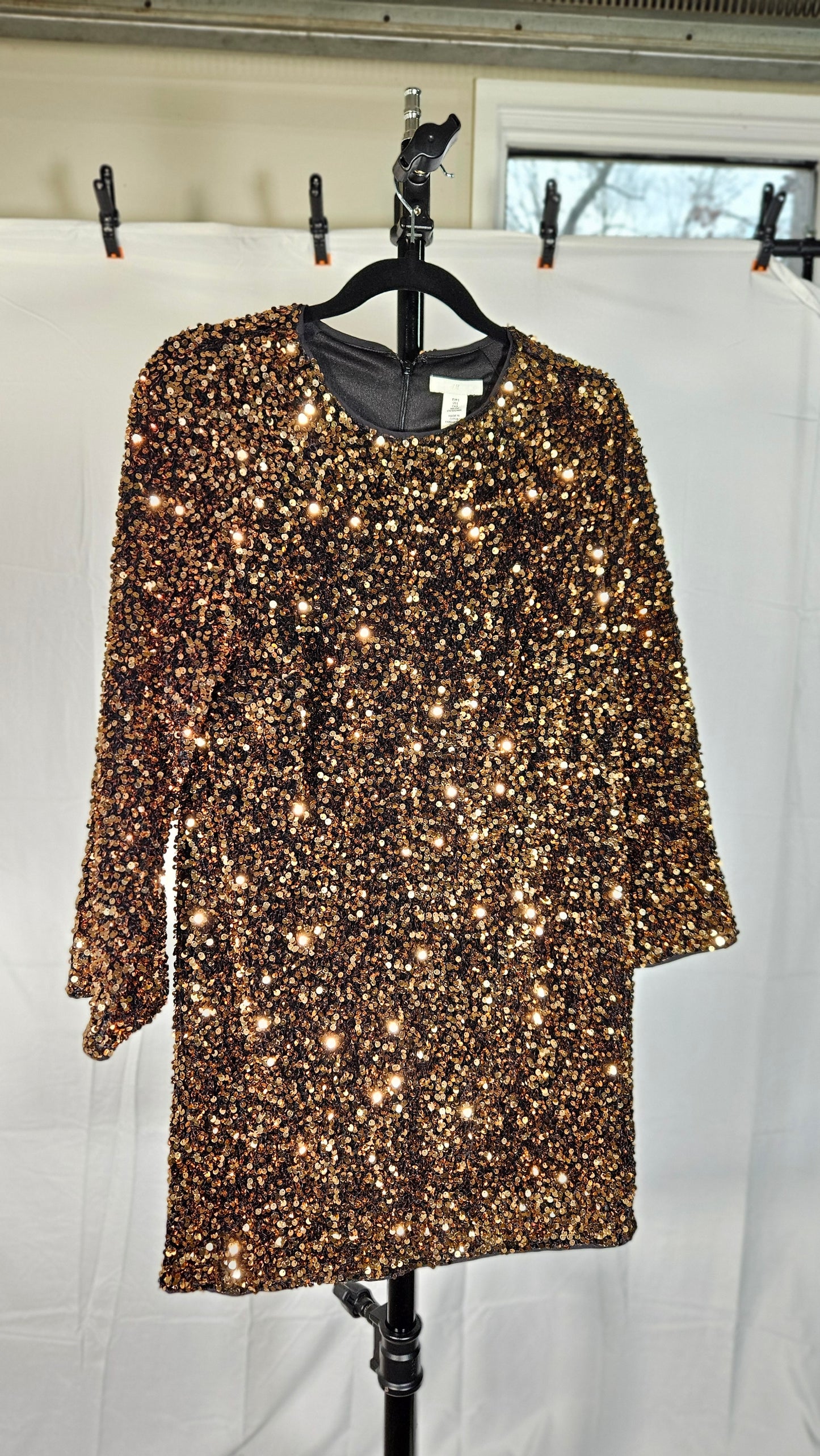 H&M Sequined dress-Bronze-coloured -Ladies |  Size 3
