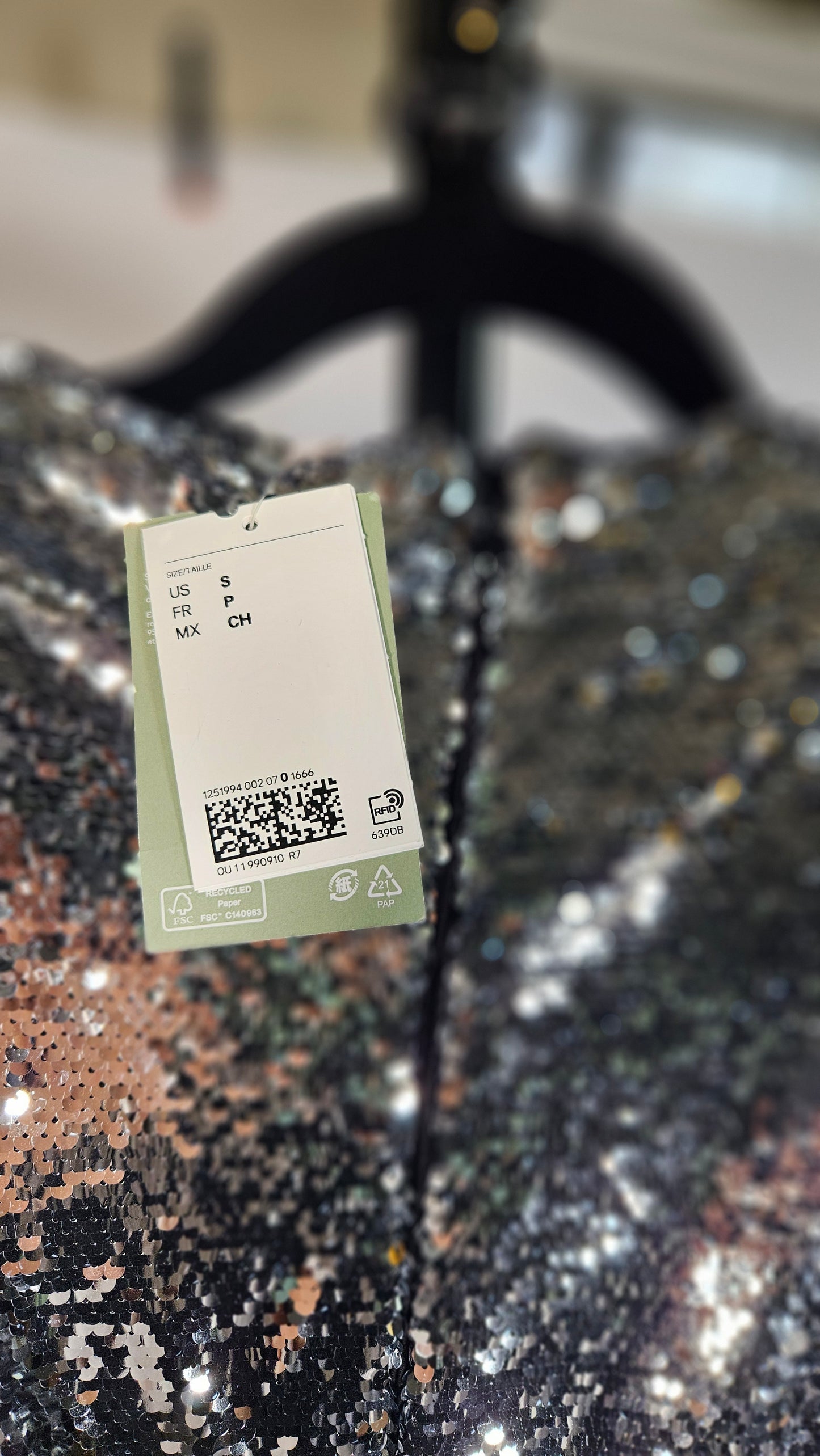 h&m Sequined shoulder-pad dress Size S