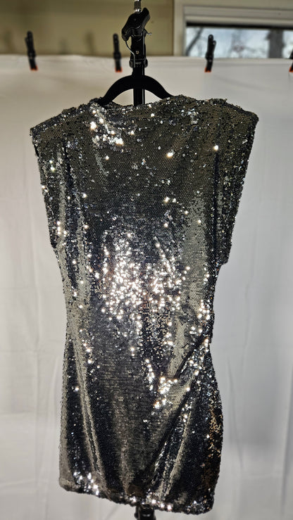 h&m Sequined shoulder-pad dress Size S