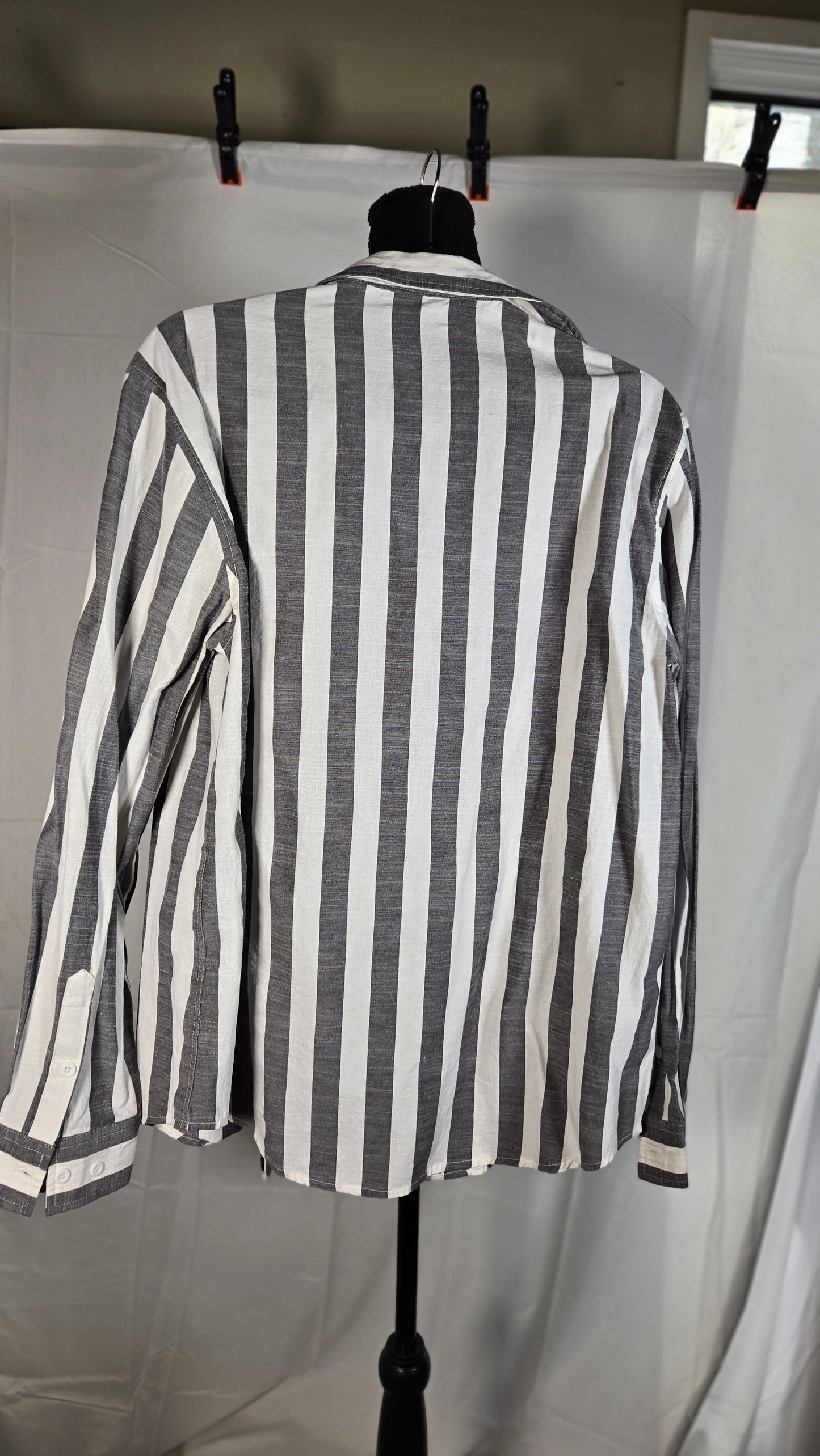 COOFANDY Men Button Down Striped Shirts Long Sleeve Slim Fit Untucked Dress Shirts Casual Summer Beach Shirts  size M