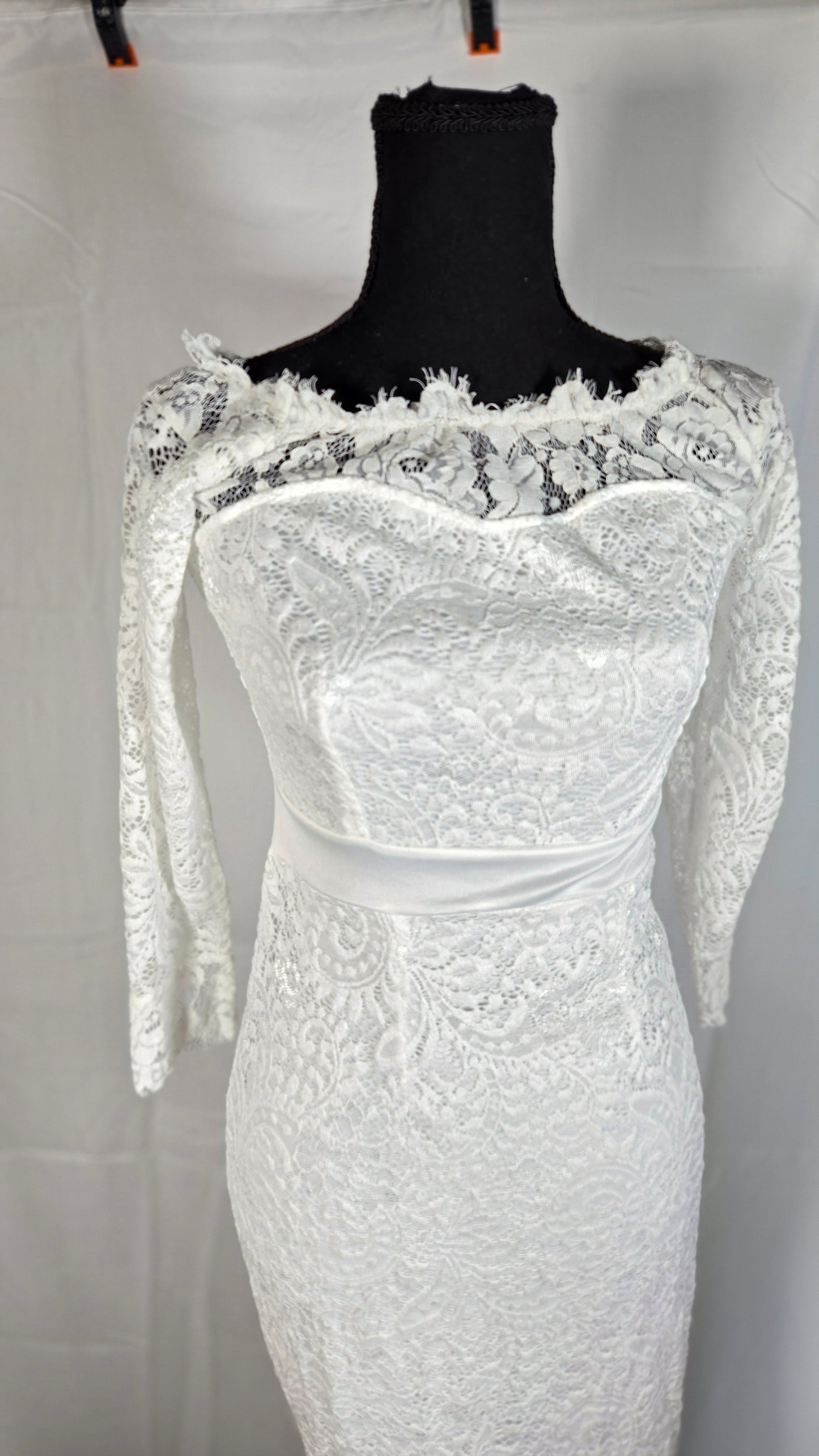 Lace Mermaid Wedding Dress Bateau Neck Long Sleeves Illusion Back with Buttons Bridal Gowns Size No