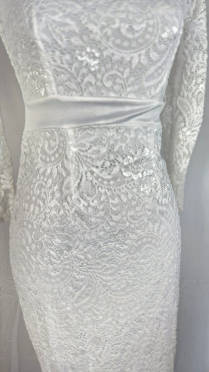 Lace Mermaid Wedding Dress Bateau Neck Long Sleeves Illusion Back with Buttons Bridal Gowns Size No