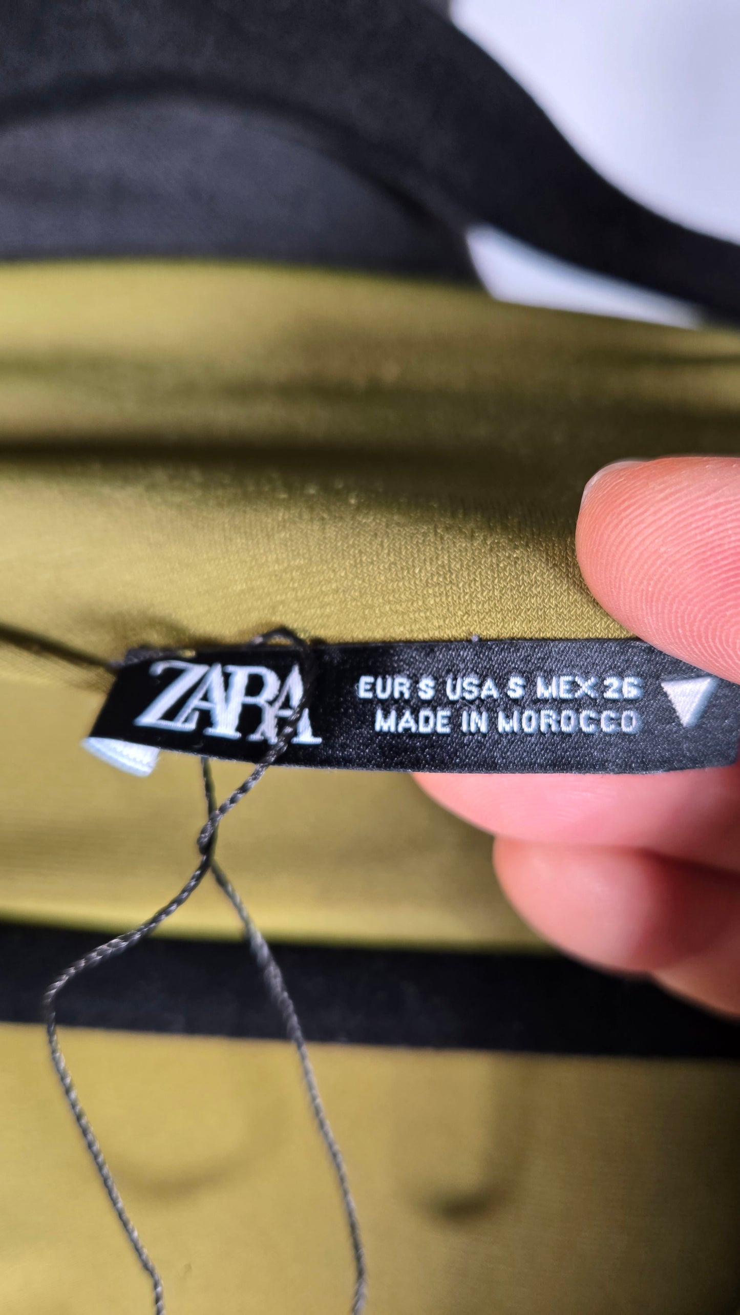 ZARA SHOULDER PAD DRAPEDBODYSUIT -Pistachio green size S