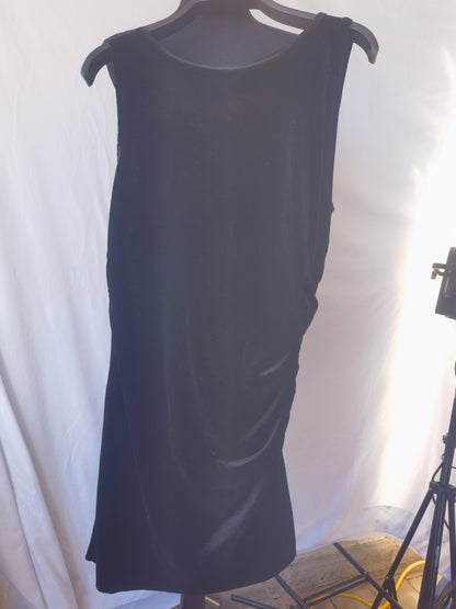 VELVET RUCHED MINI DRESS size L