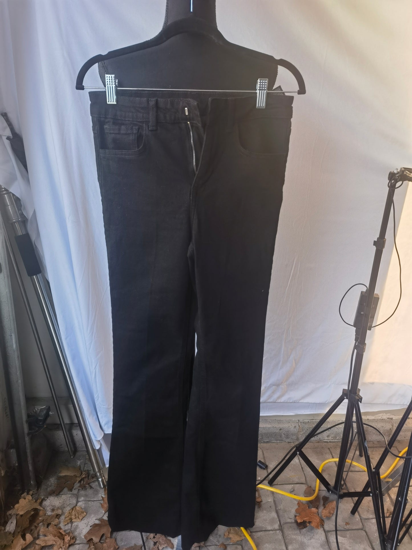 MID-RISE BOOTCUT JEANS ZW COLLECTION size 4