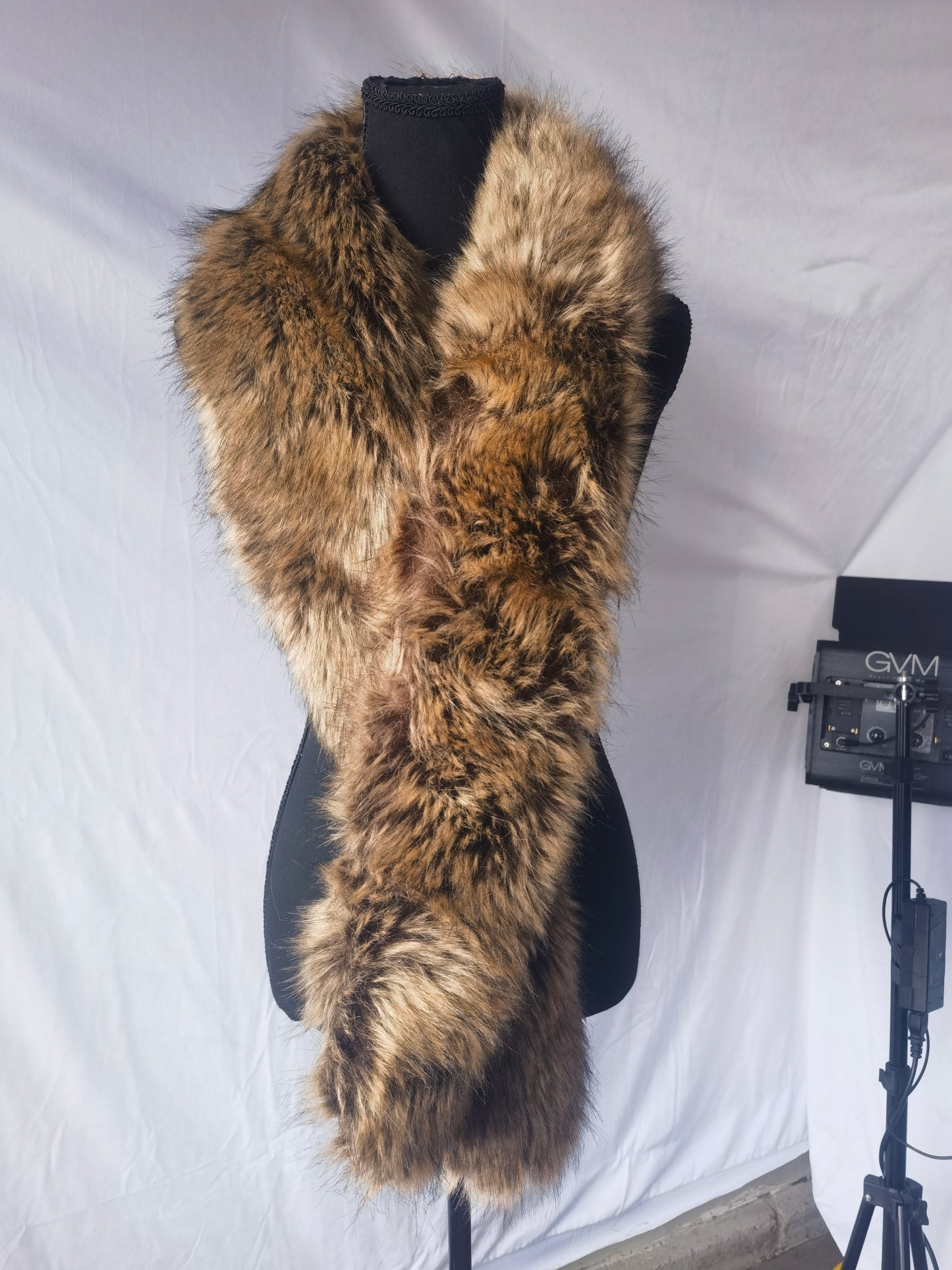 Women's Cashmere Faux Fur Collar