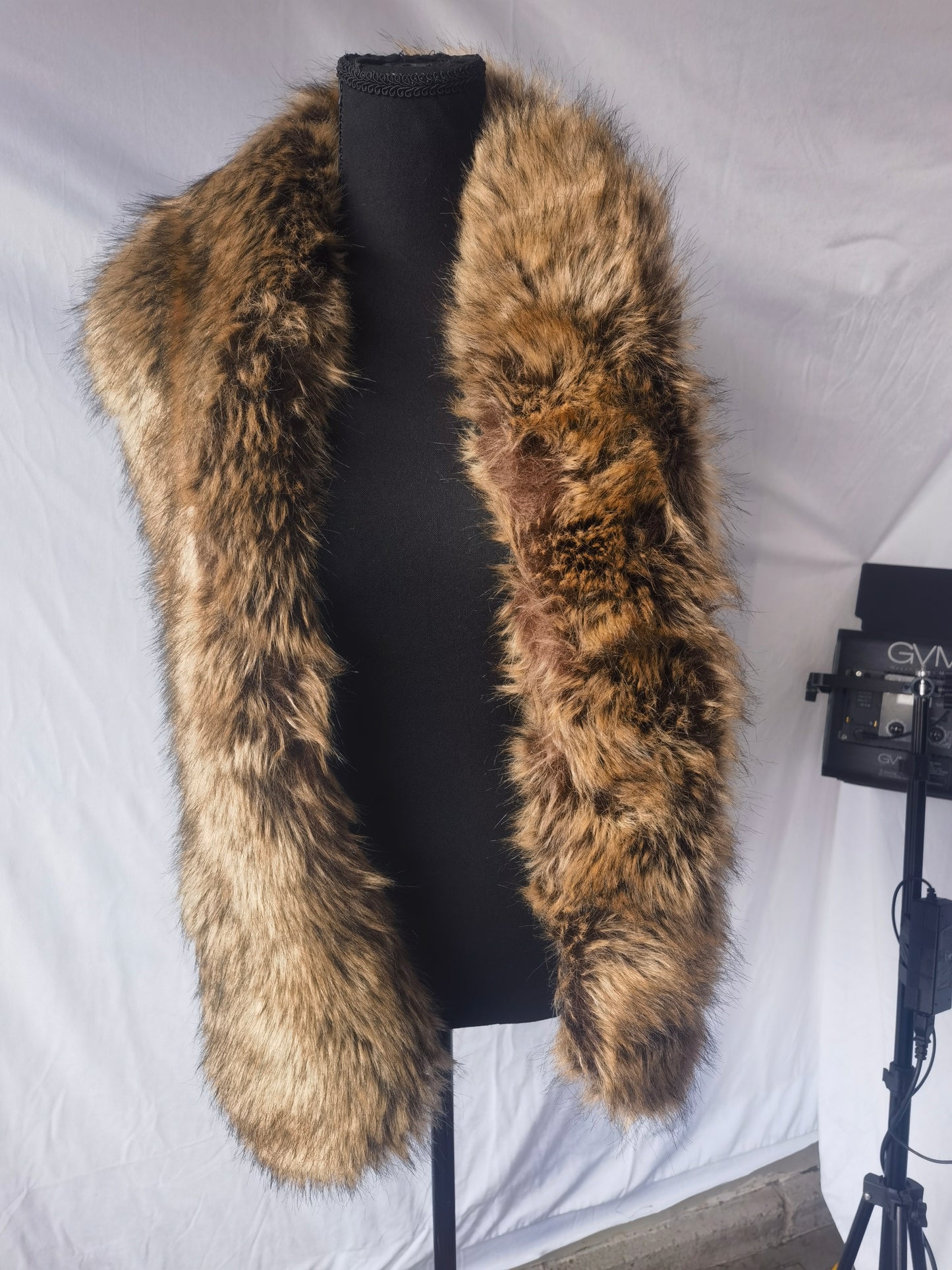 Women's Cashmere Faux Fur Collar