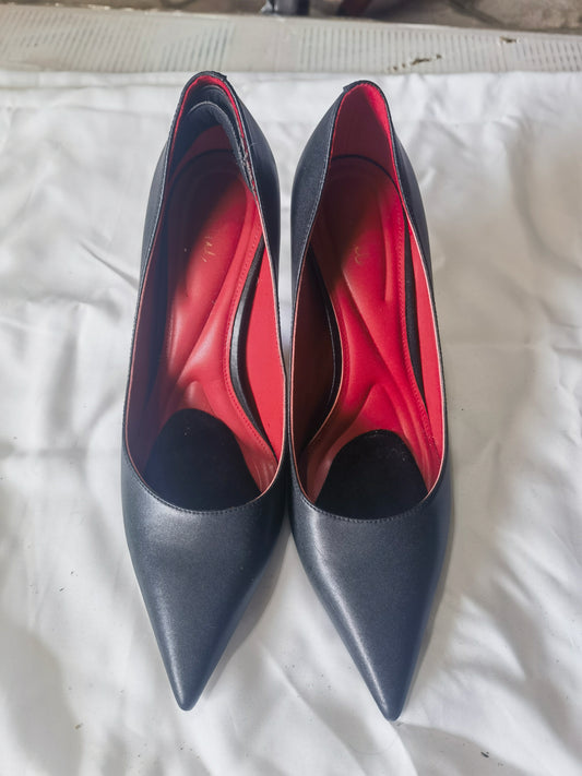 Women's black high heels size 9
