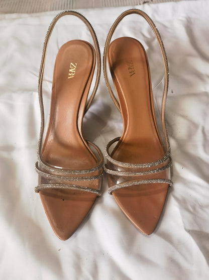 HIGH-HEELED VINYL SANDALS WITH SHINY DETAIL size 38