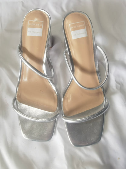 BCTEX COLL Women's Cute Tassel Pom Pom Home Slippers Velvet/Satin Fabric Indoor Slippers Memory Foam Casual House Shoes  size 8